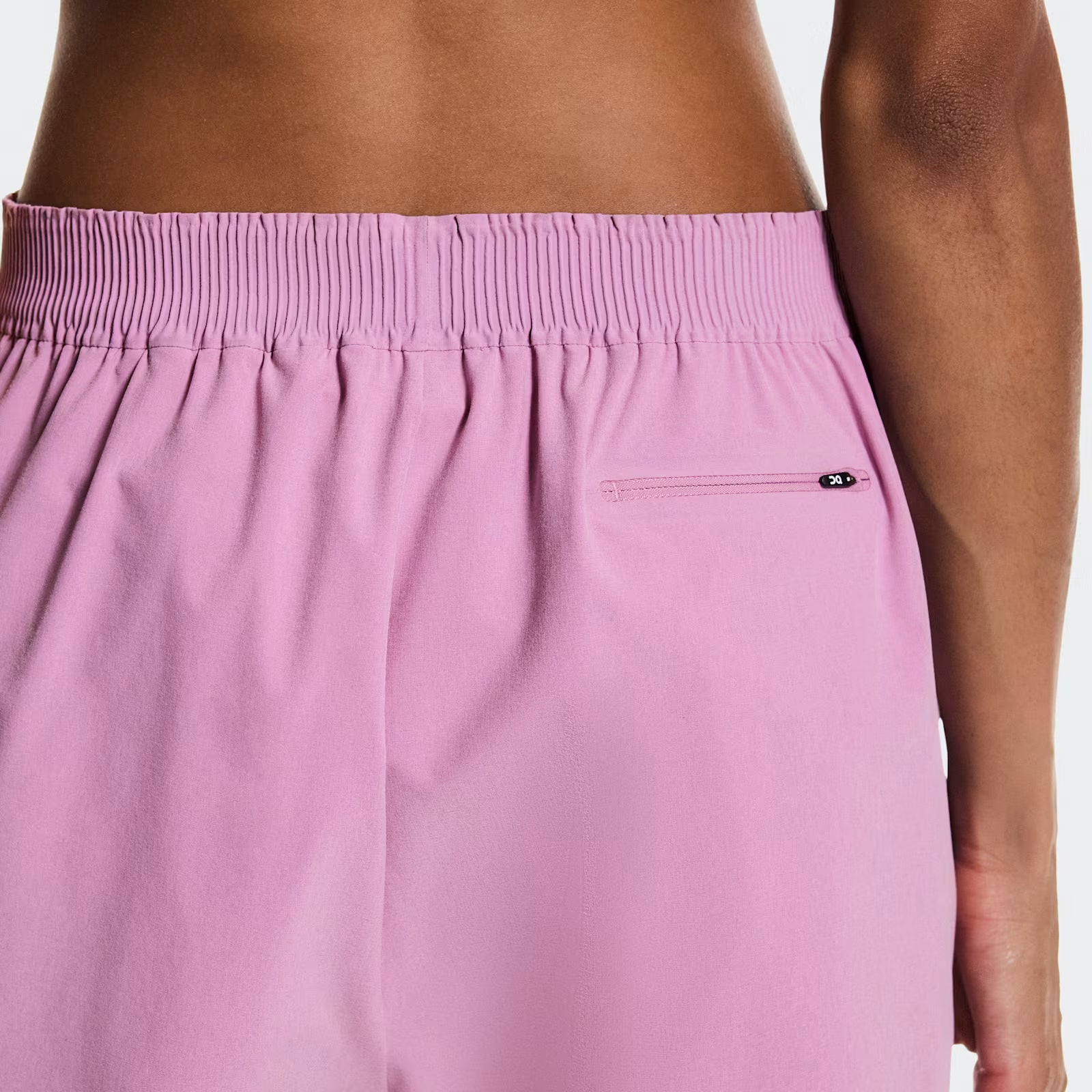 On Train Shorts Sakura (Women'S)