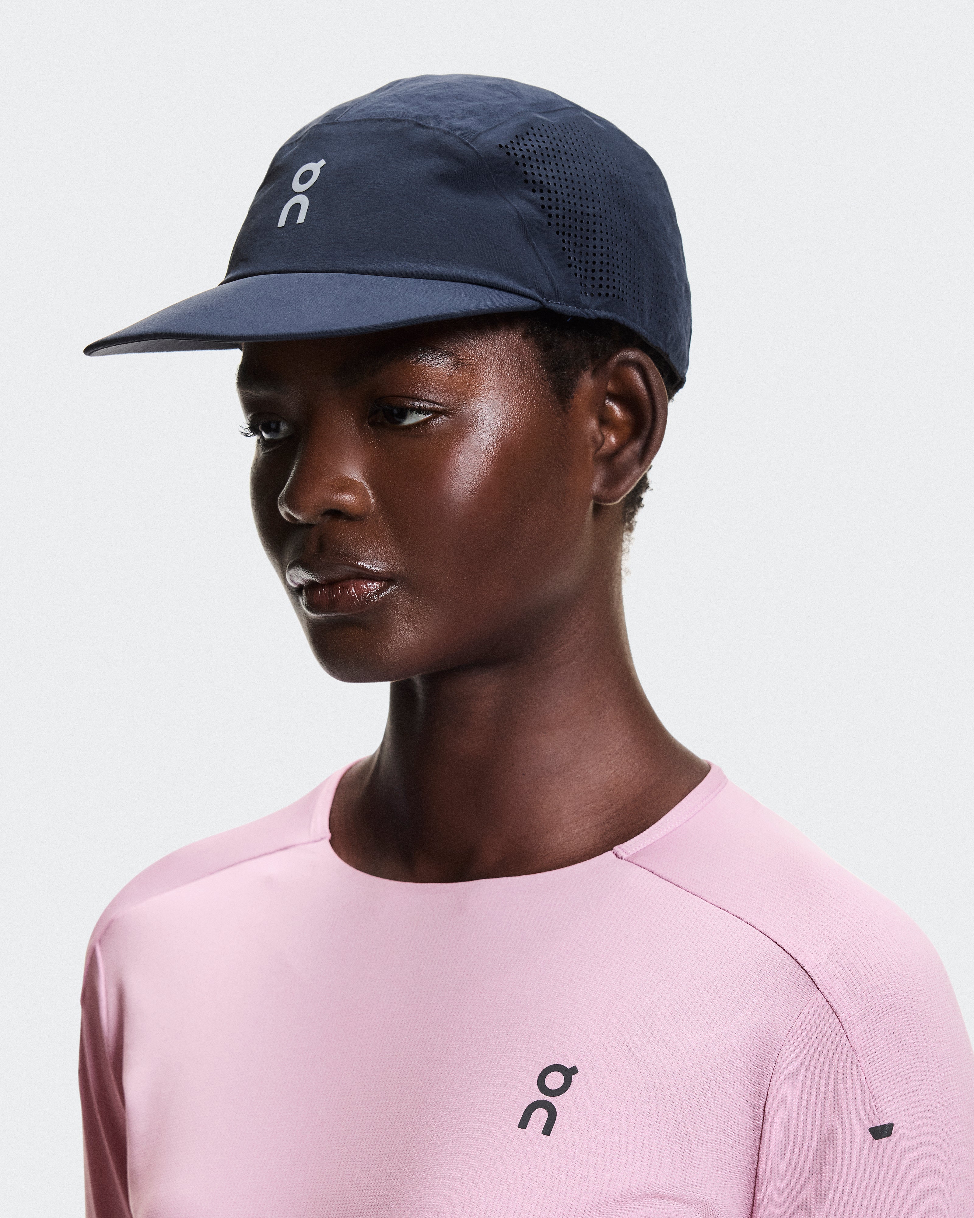 On Performance Cap Navy