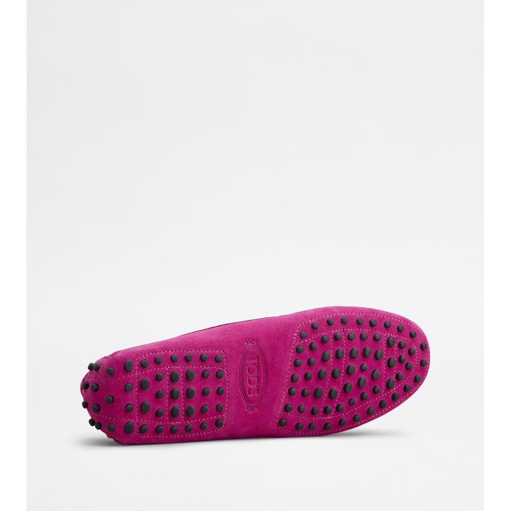 Tods Gommino Driving Shoes In Suede Pink Womens