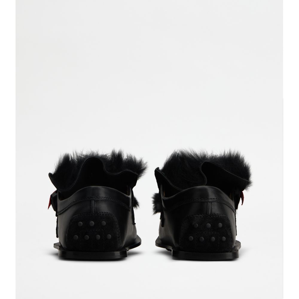 Tods Loafers In Leather Black Womens