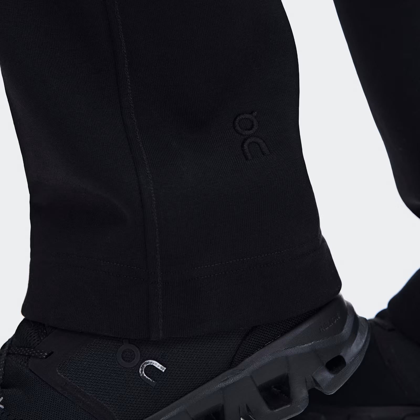 On Club Collective Wide Pants Black