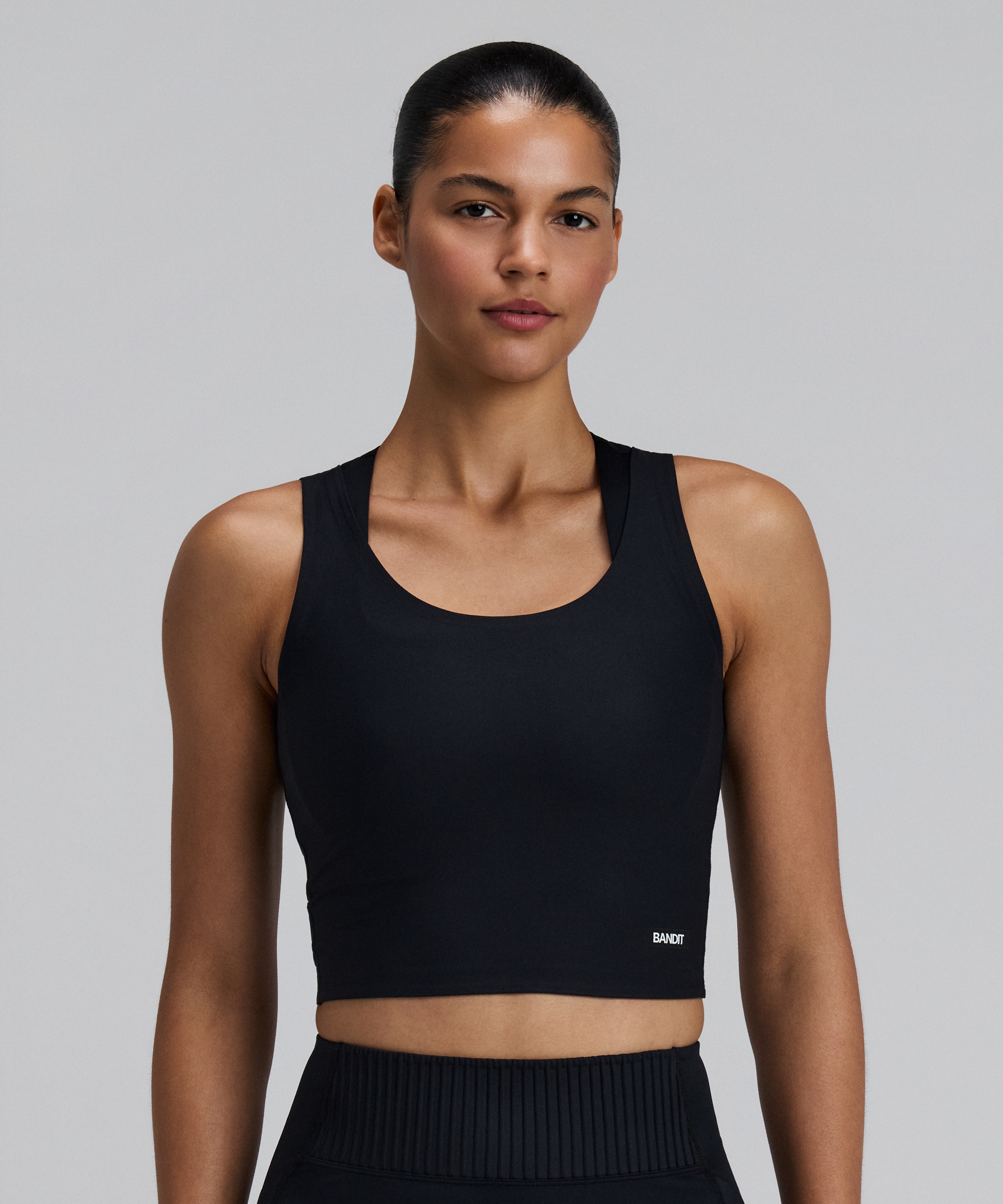 Bandit Womens Adapto Scoopneck Distance Tank Black