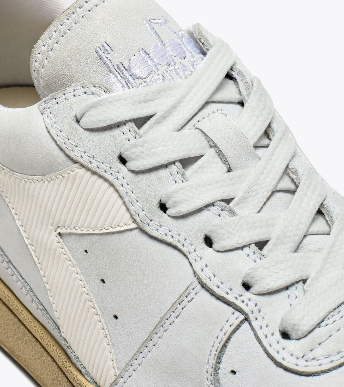 Diadora Mi Basket Low Used White /White