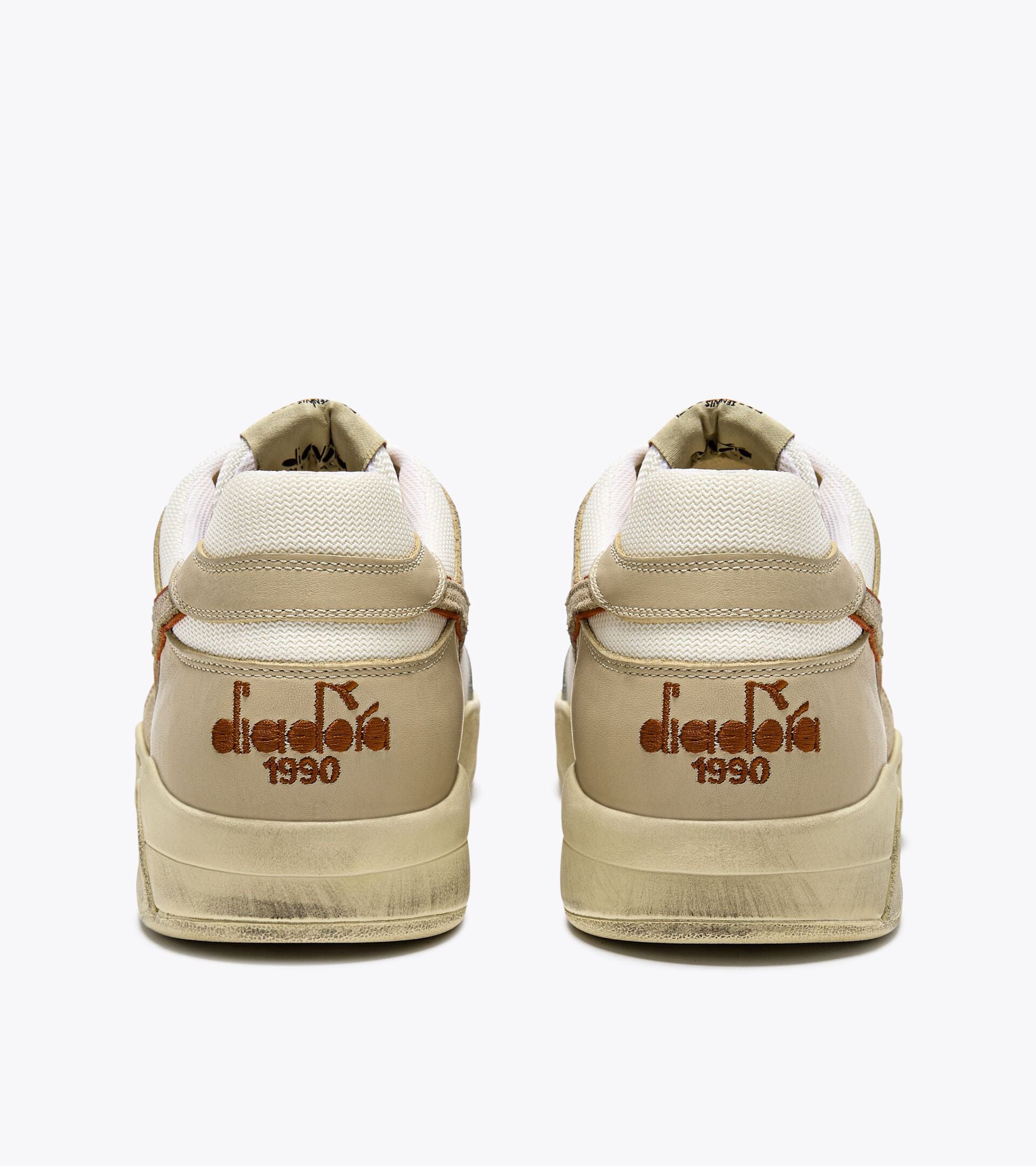 Diadora B.560 Used Beige Bleached
