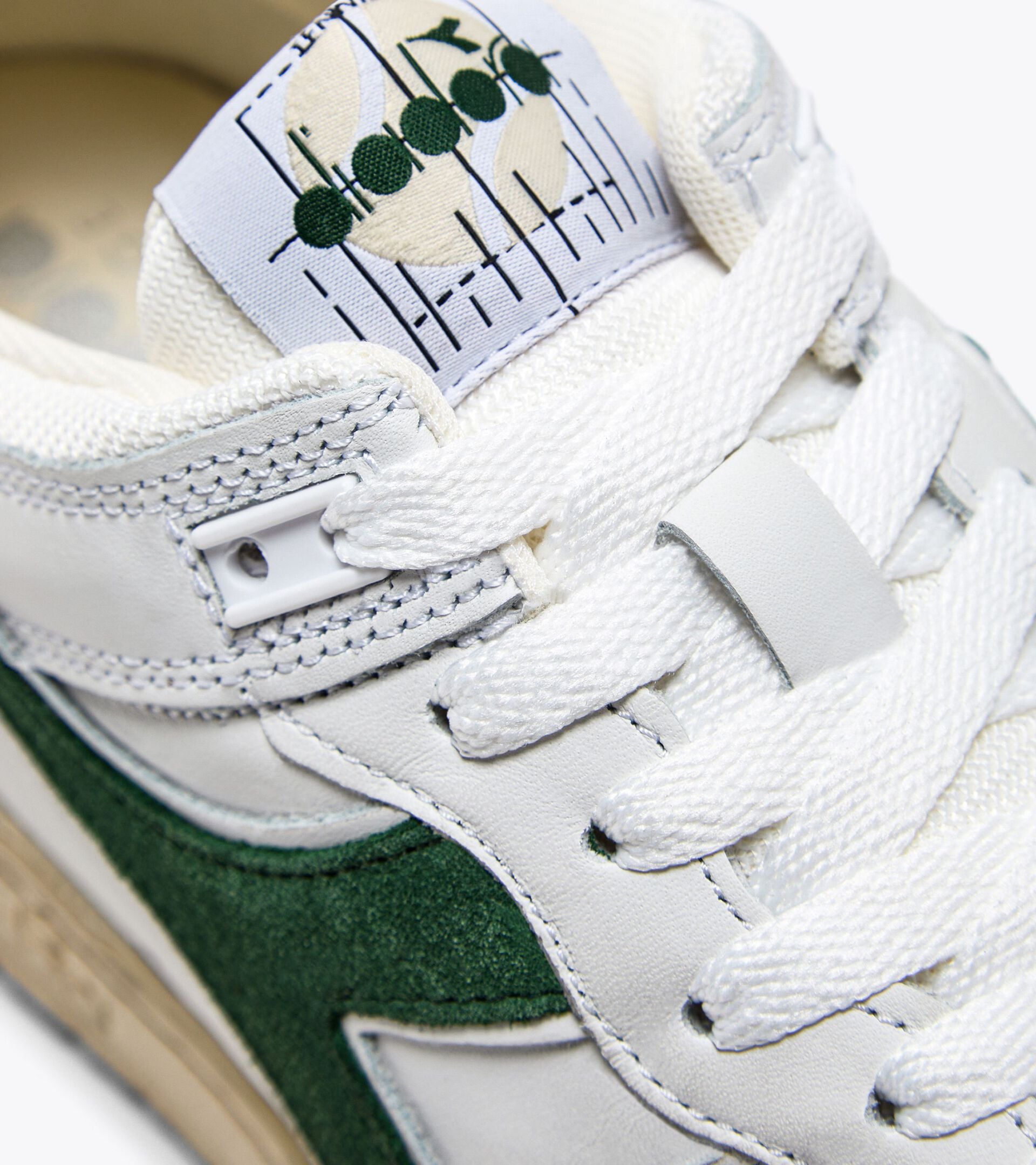 Diadora B.560 Used White/Fogliage Green