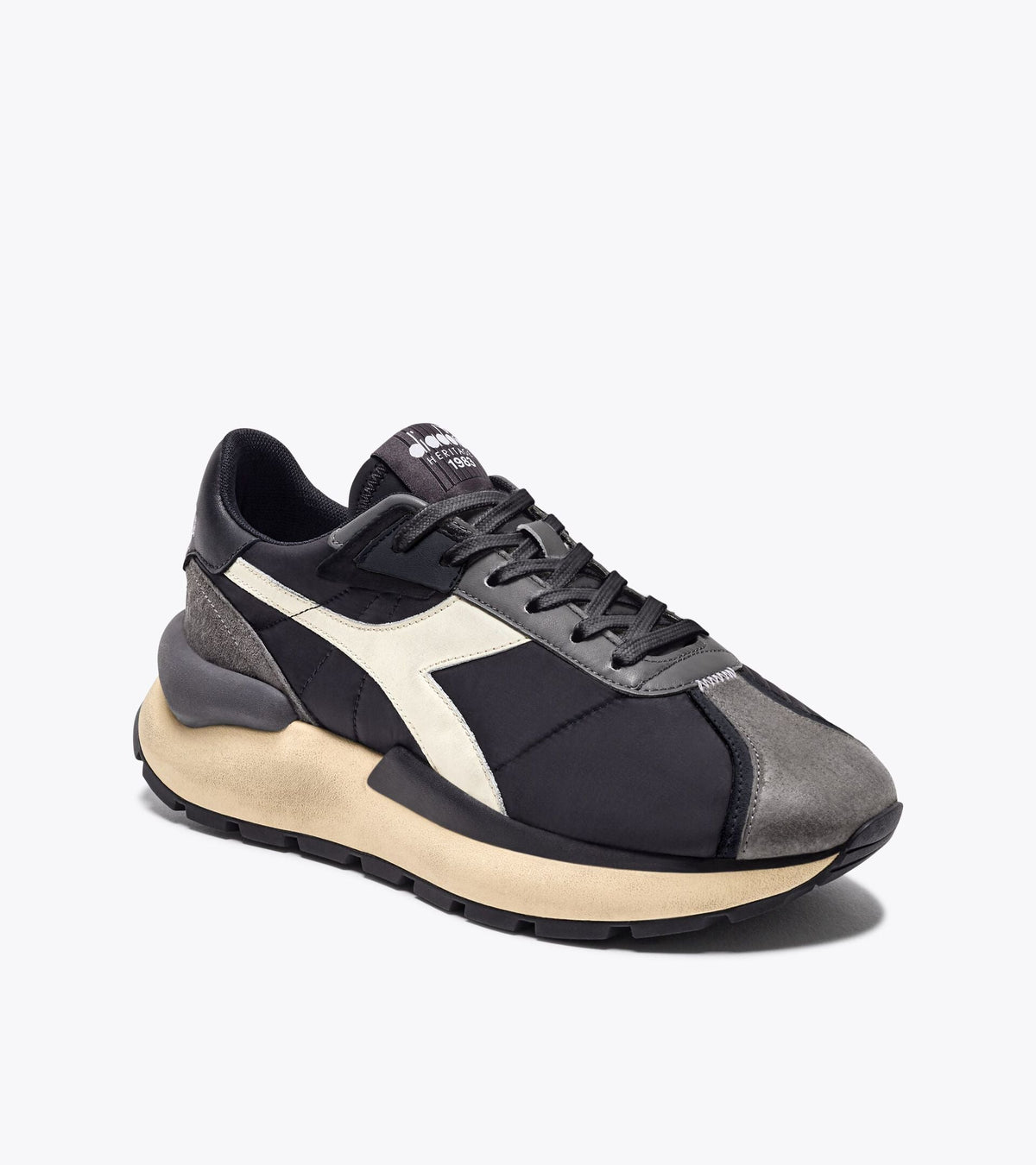 Diadora Mercury Elite Black/White Pristine