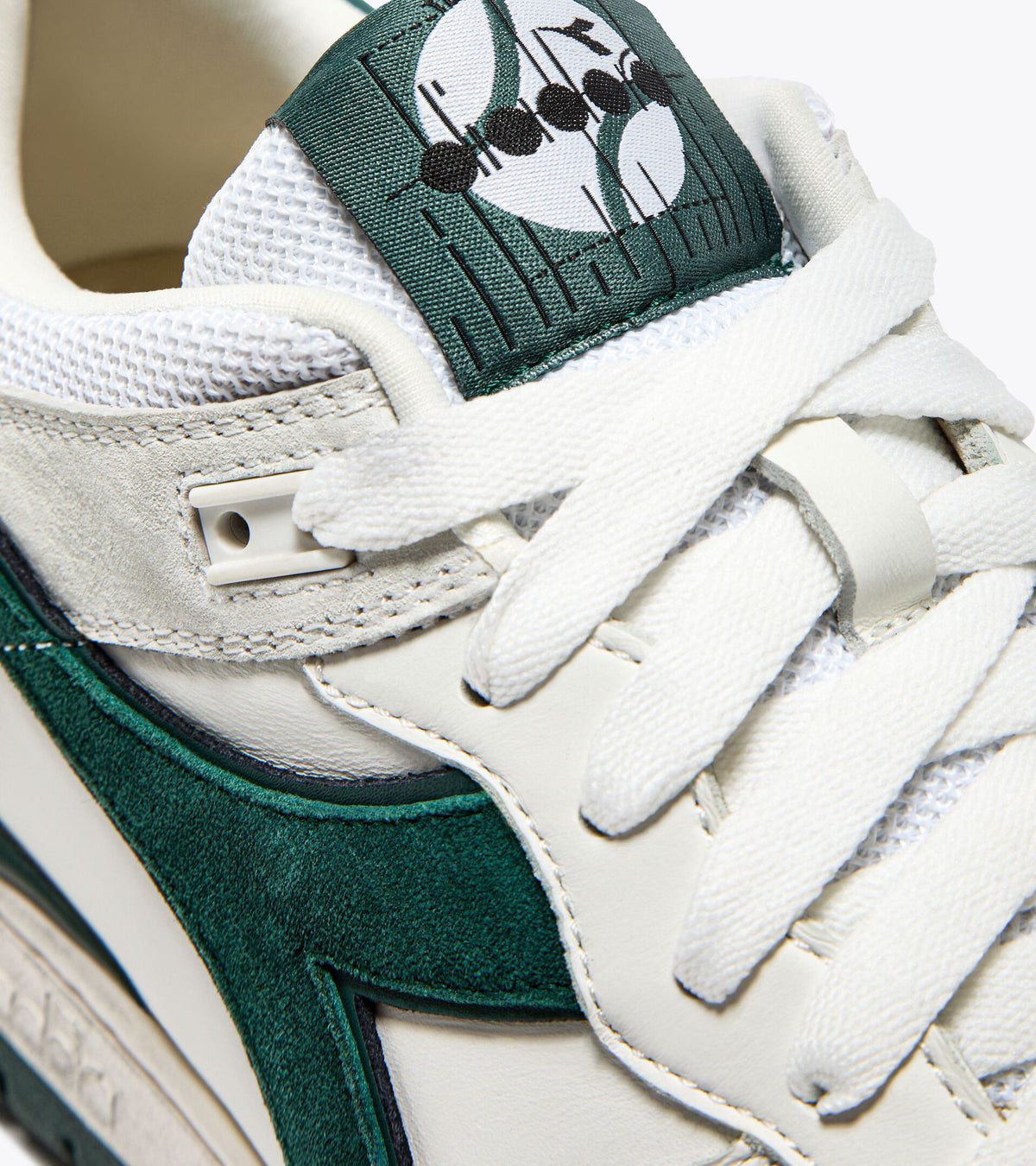 Diadora B.560 Used Whtie/Bistro Green
