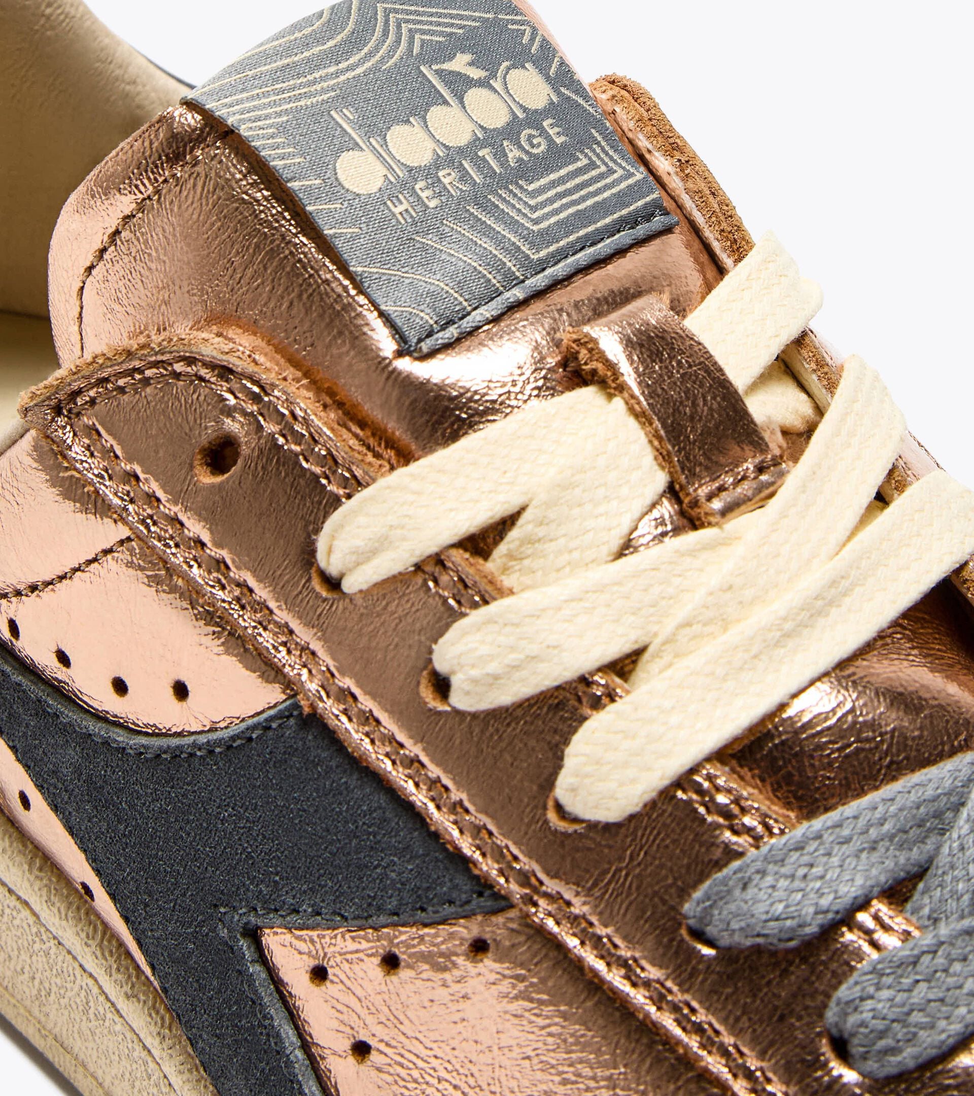 Diadora Prestige Metal Used Almost Apricot