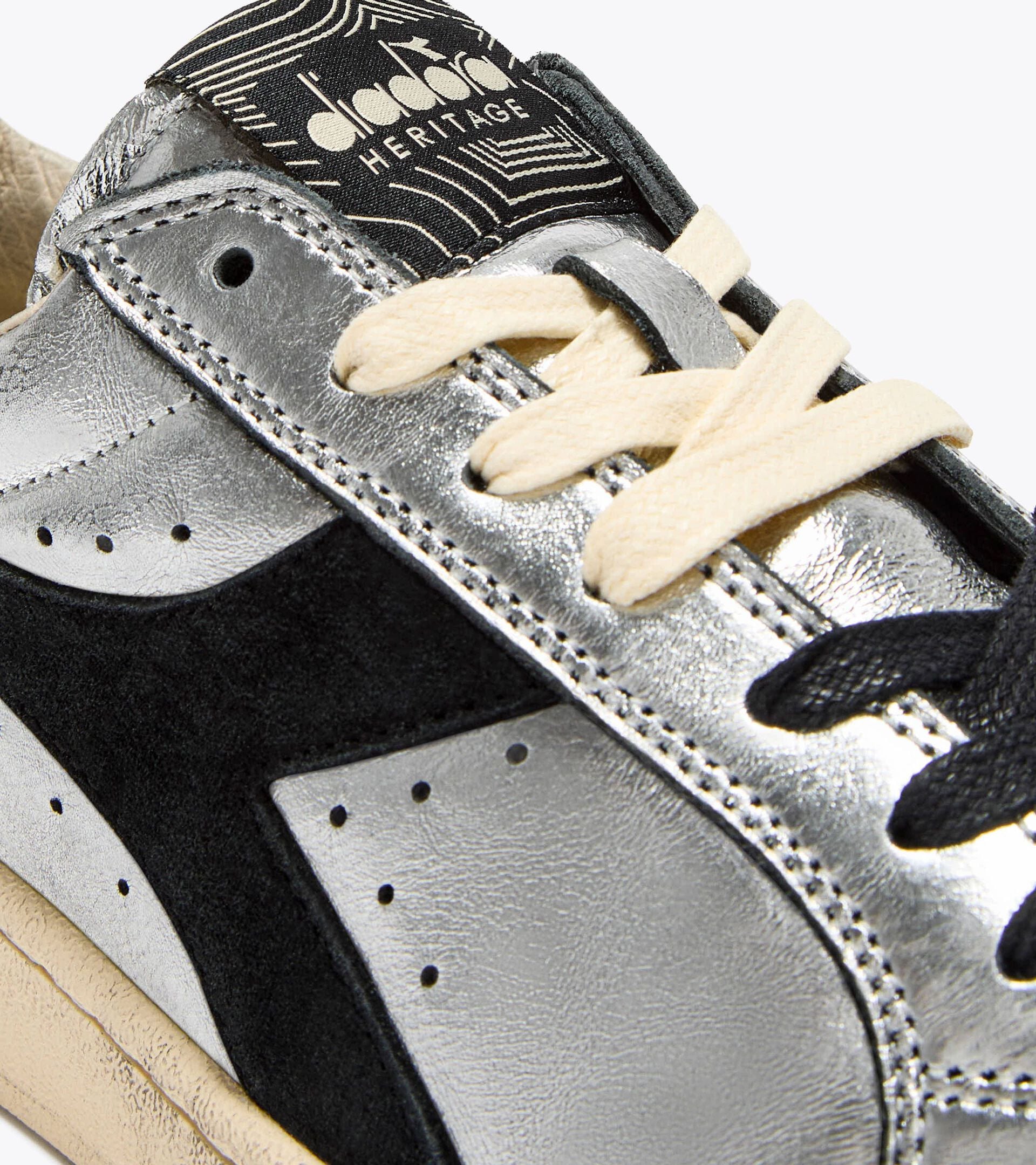 Diadora Prestige Metal Used Silver