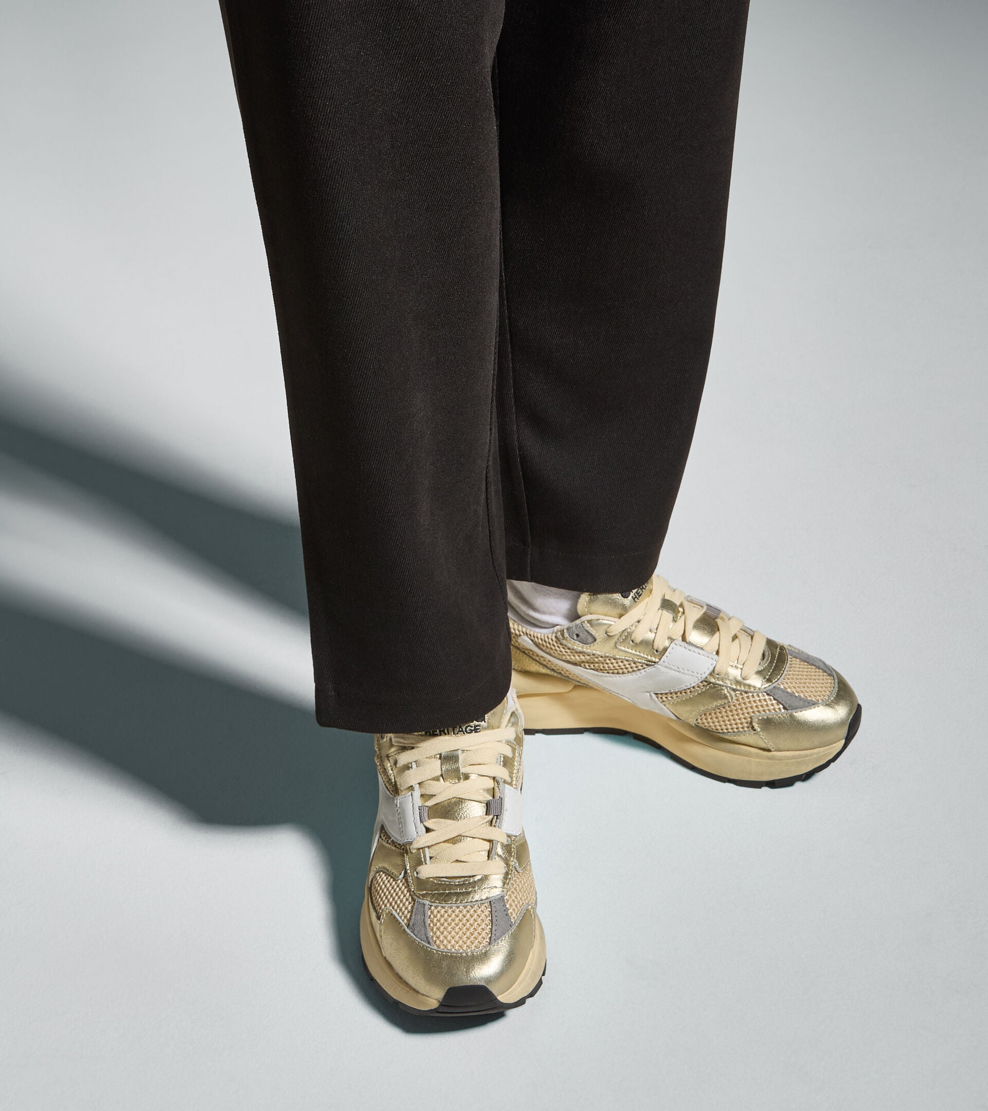 Diadora Mercury Elite Lam Used Wn Chamomile