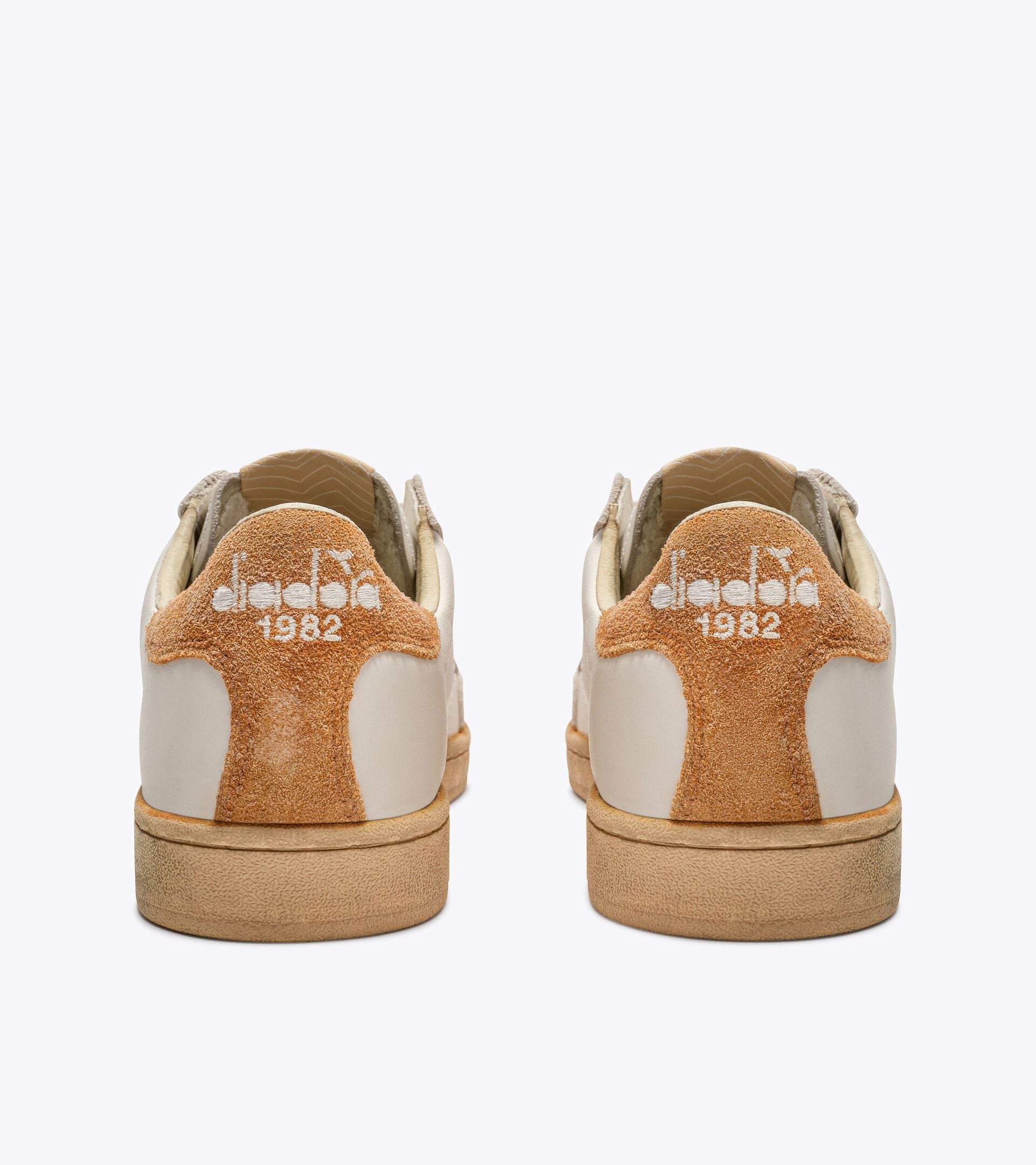 Diadora Prestige Plain Used Hazel Brown