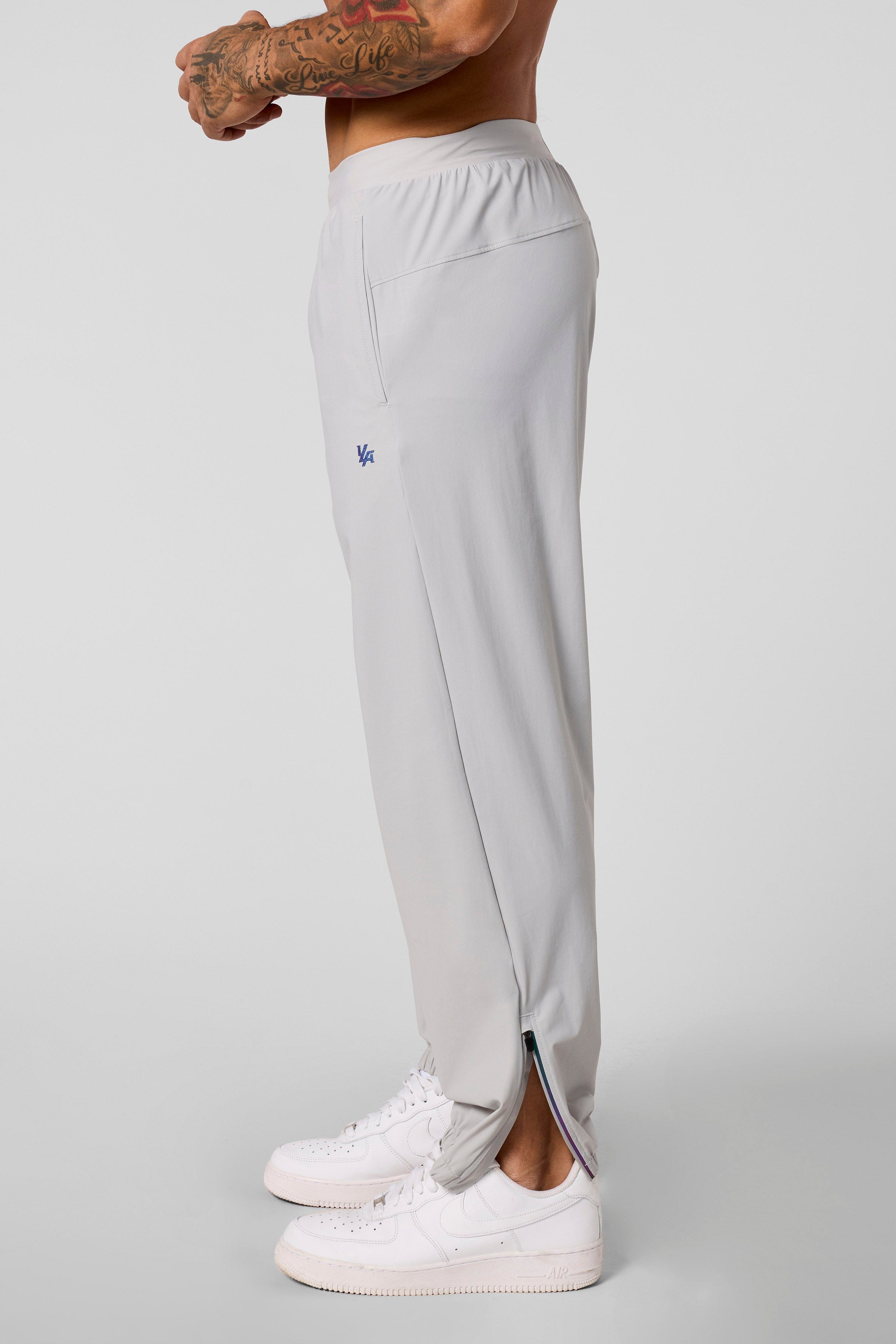 YoungLA 2045 - Ultimate Workout Joggers Light Grey