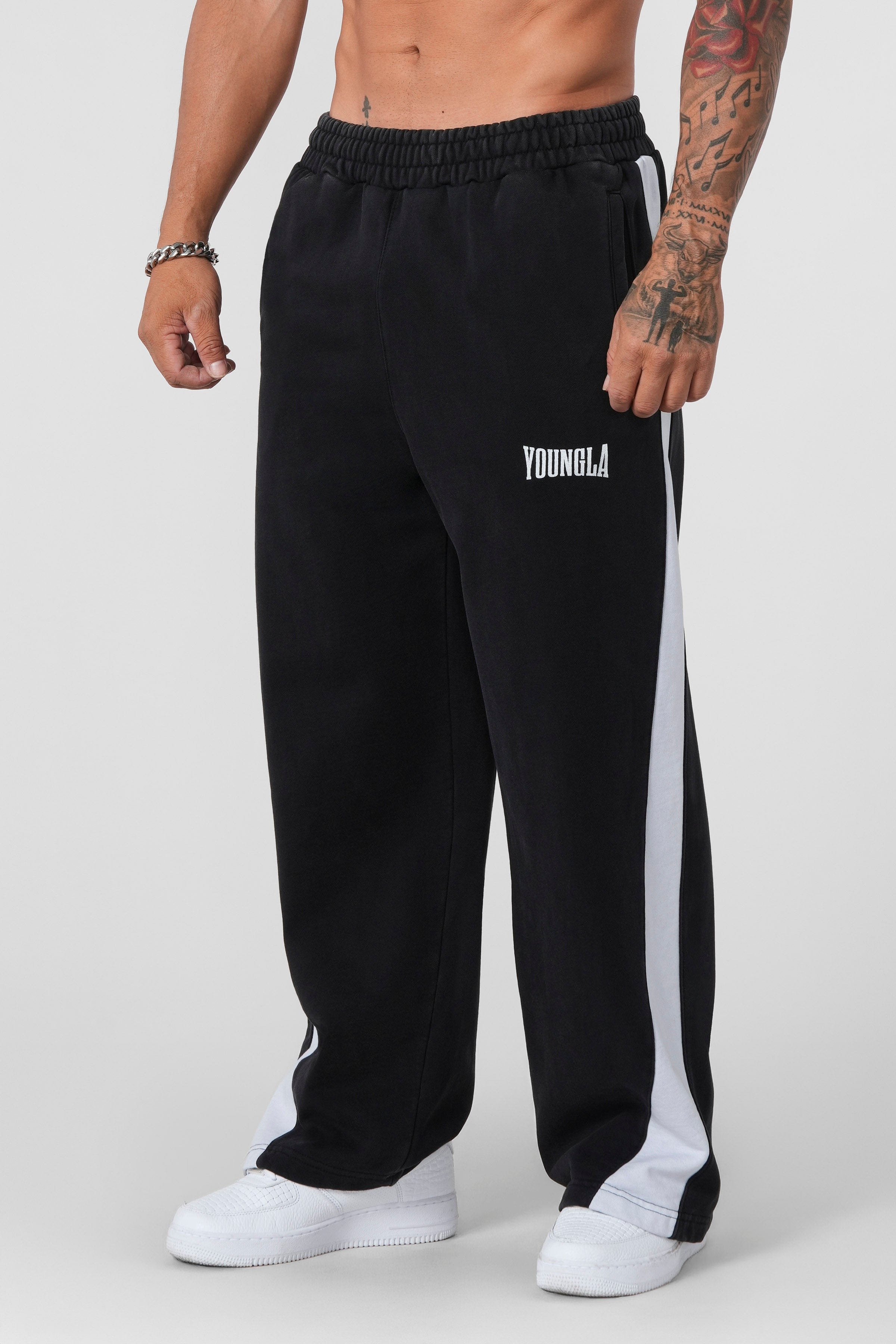 YoungLA 2081 - Stellar Sweats Black/White