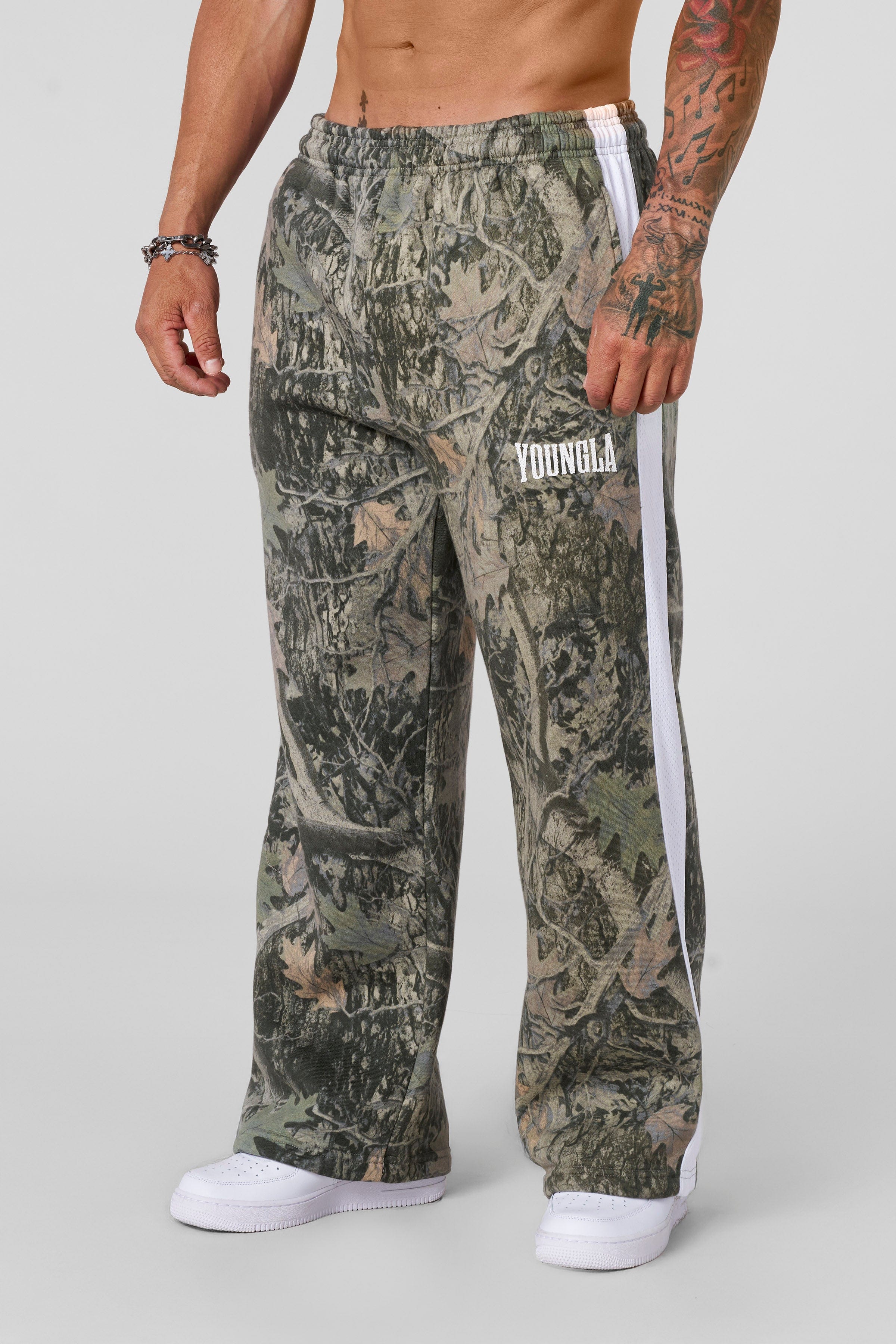 YoungLA 2115 - Timeless Sweats Green Tree Camo