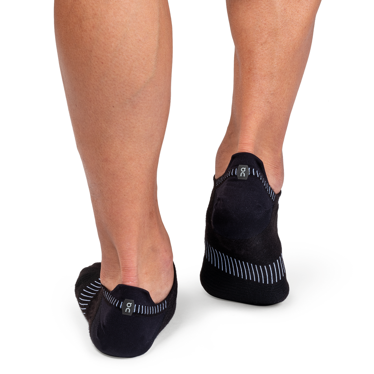 On Ultralight Low Sock Black | White