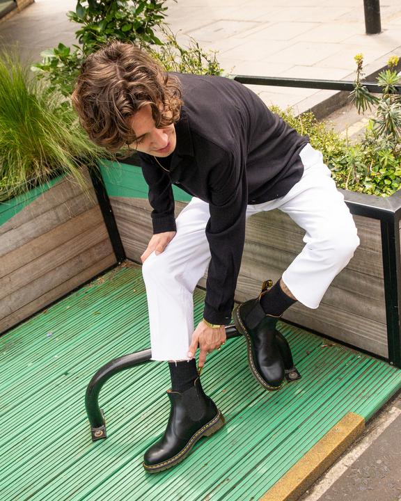 Dr Martens Yellow Stitch Smooth Leather Chelsea Boots - Black
