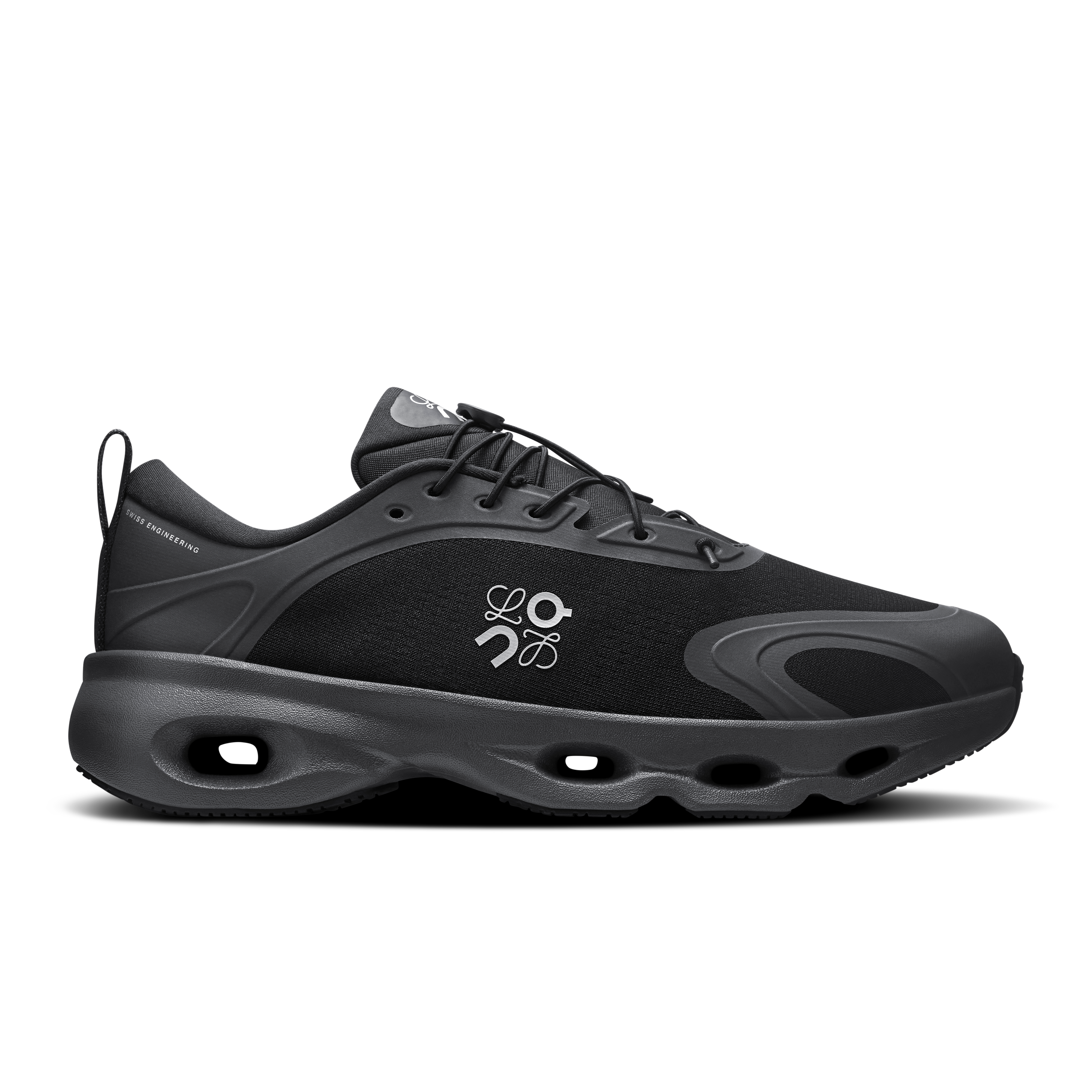 On Cloudsolo Loewe Black