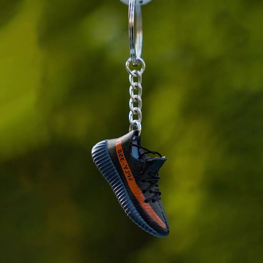 3D sneaker keychain Yeezy Coral Red