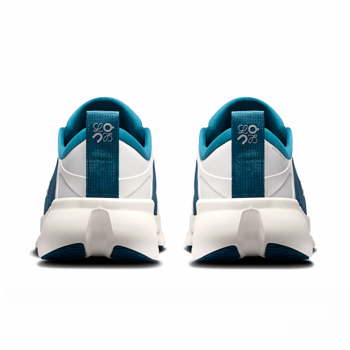 On Cloudsolo Loewe Teal Eggshell