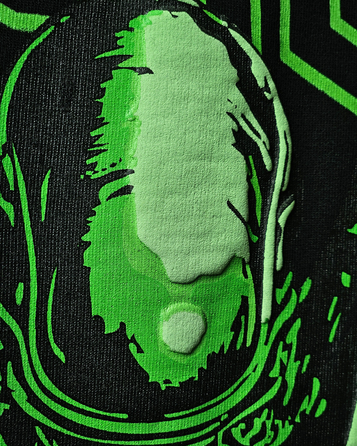 BLACK ALIEN T-SHIRT