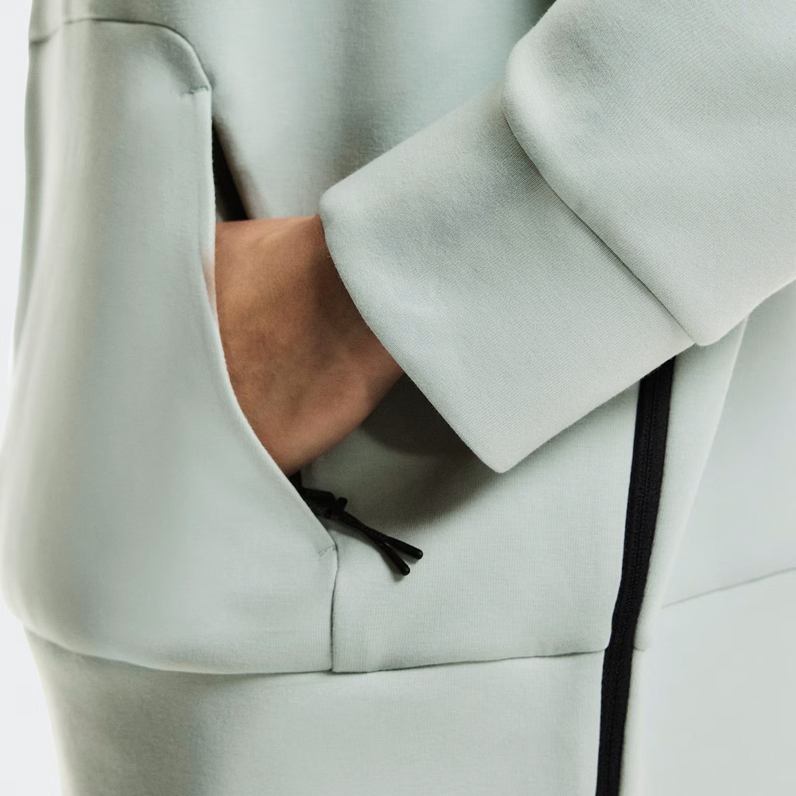 On Focus Tech Hoodie Mineral (Women'S)