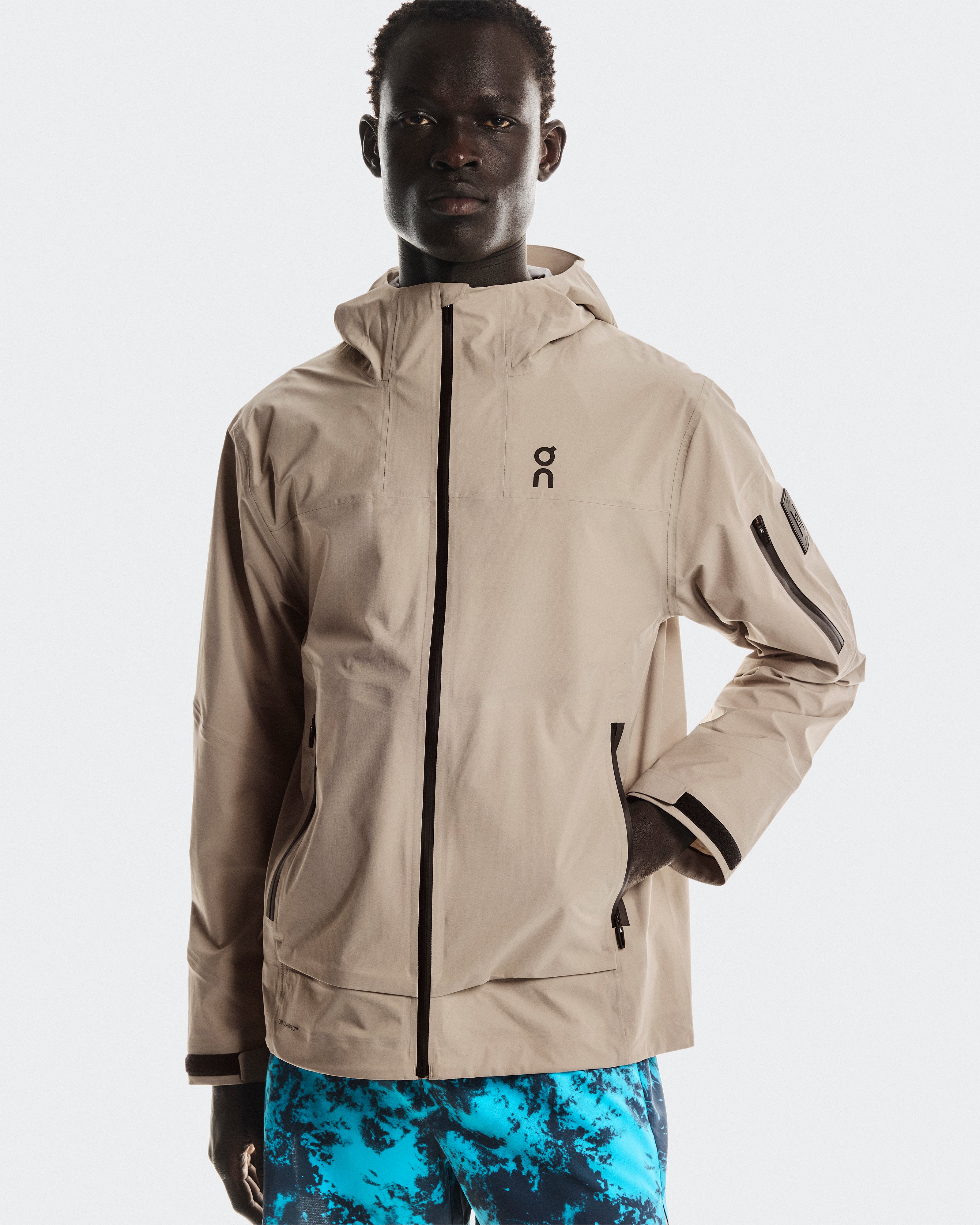 On Trek Jacket Desert