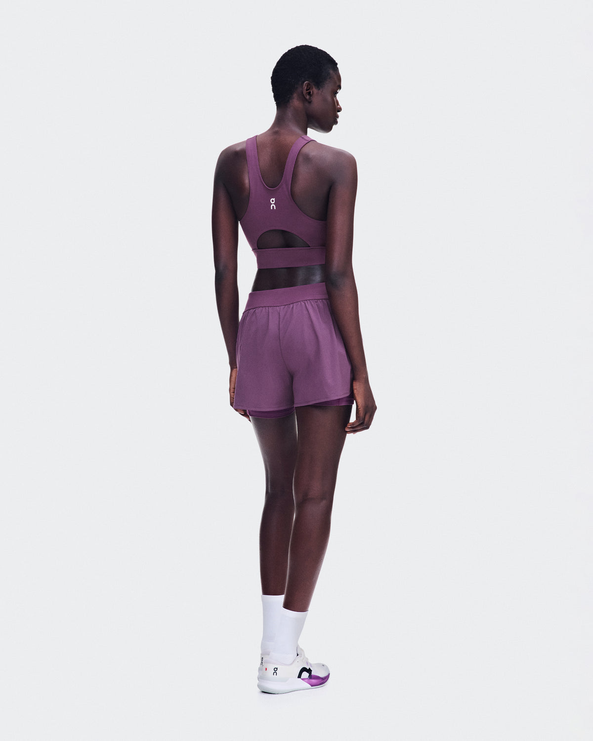 On Court Crop Top Cassis (Women'S)