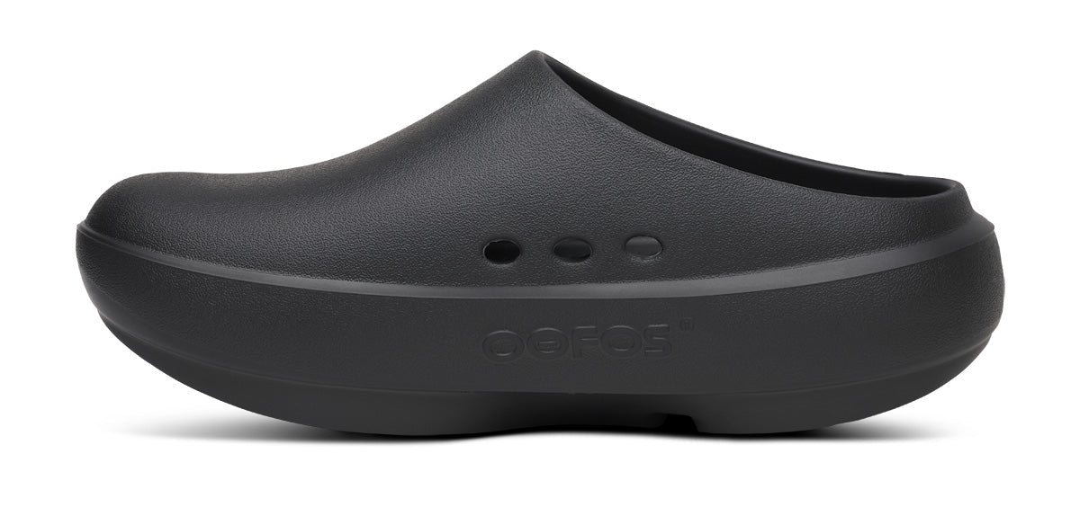 Oofos Men's Clog Black