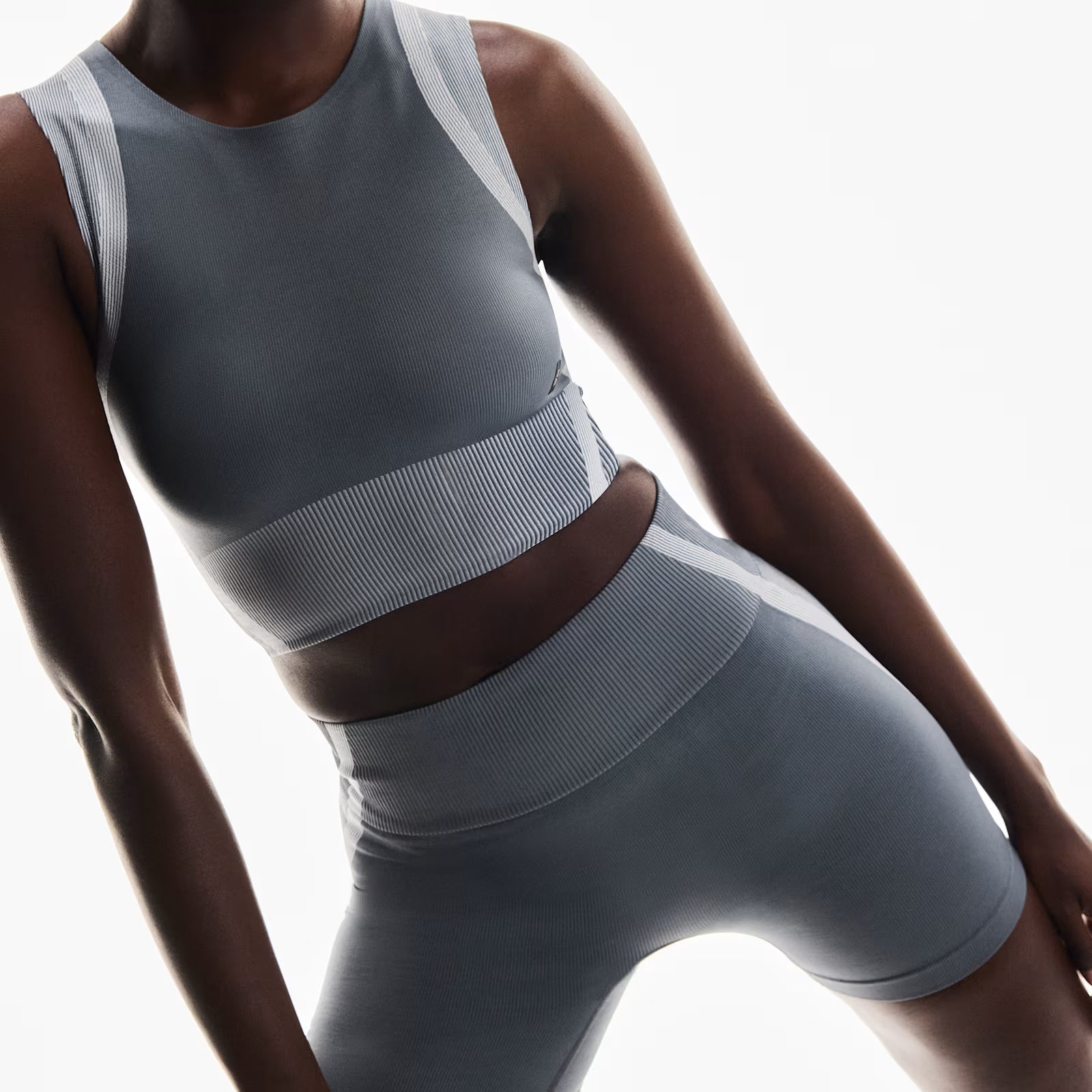 On Studio Knit Shorts Rock | Glacier (Women'S)