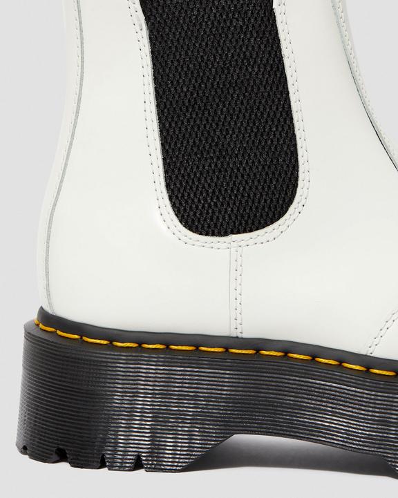 2976 Smooth Leather Platform Chelsea Boots - White - Womens