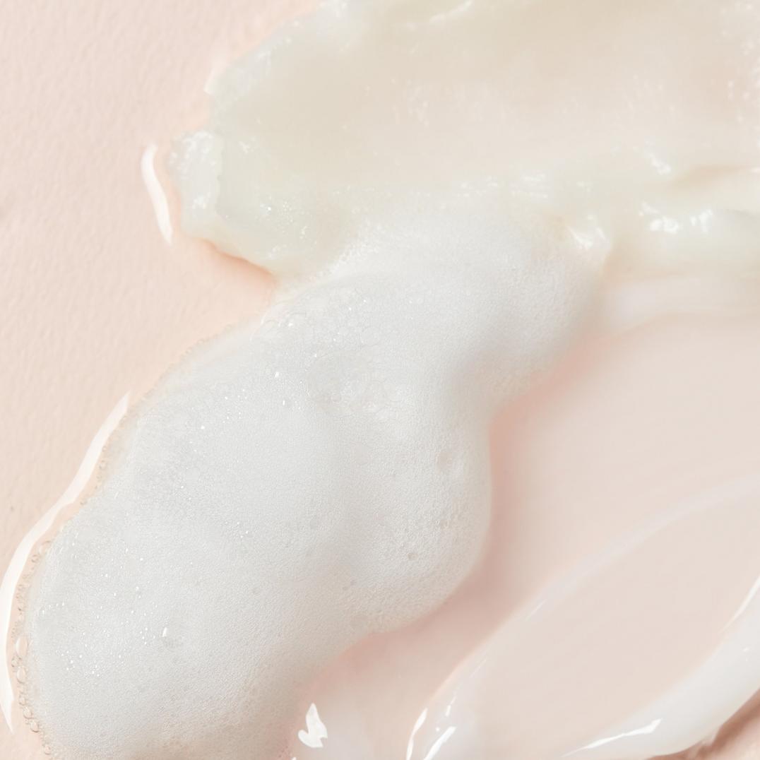 Hanskin Hyaluron Bubble Pop Cleanser