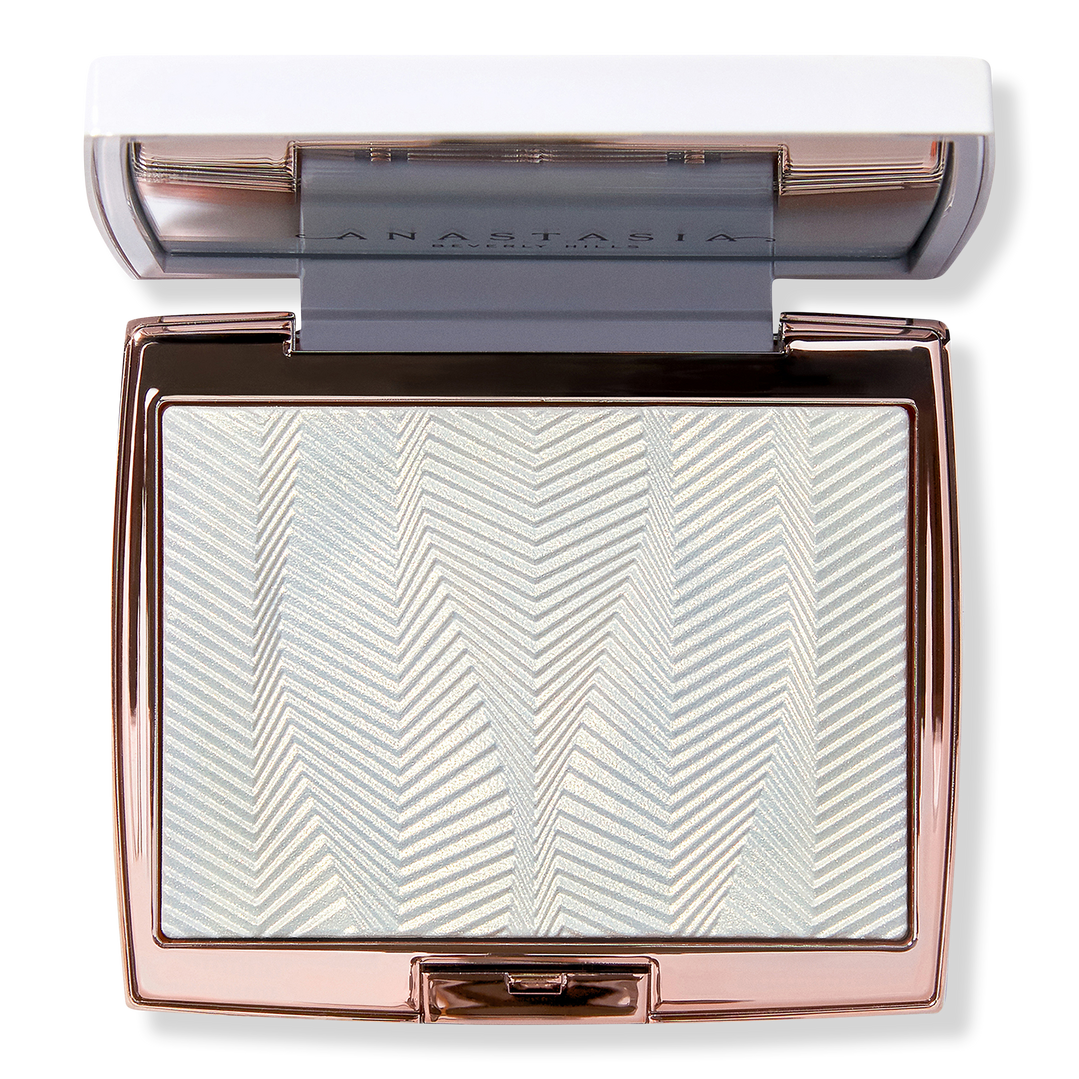 Anastasia Beverly Hills Iced Out Illuminating Powder Highlighter