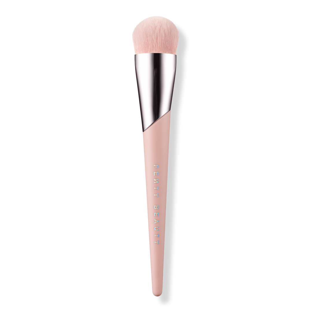 FENTY BEAUTY by Rihanna Full-Bodied Foundation Brush 110