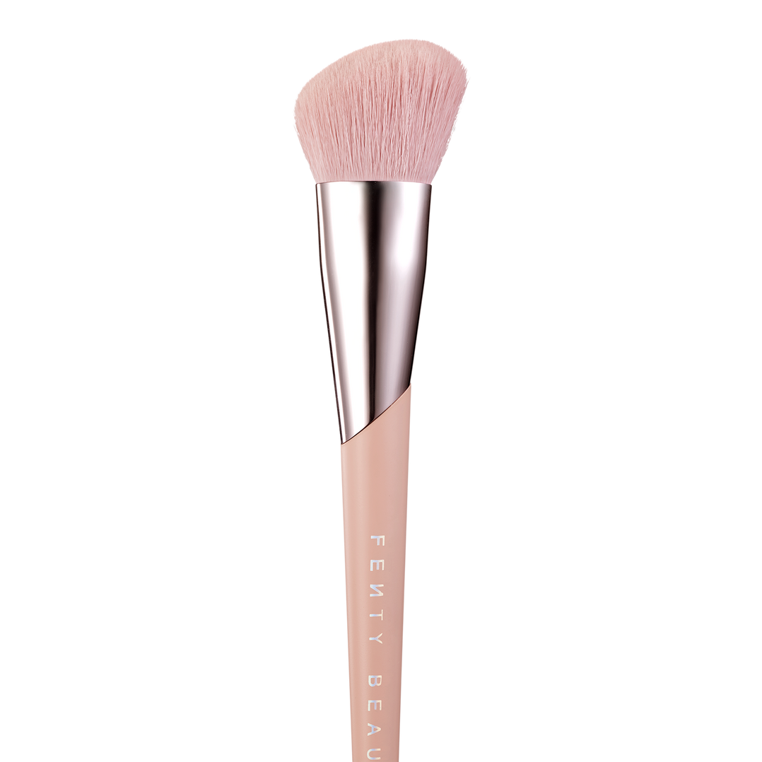 FENTY BEAUTY by Rihanna Face Shaping Brush 125