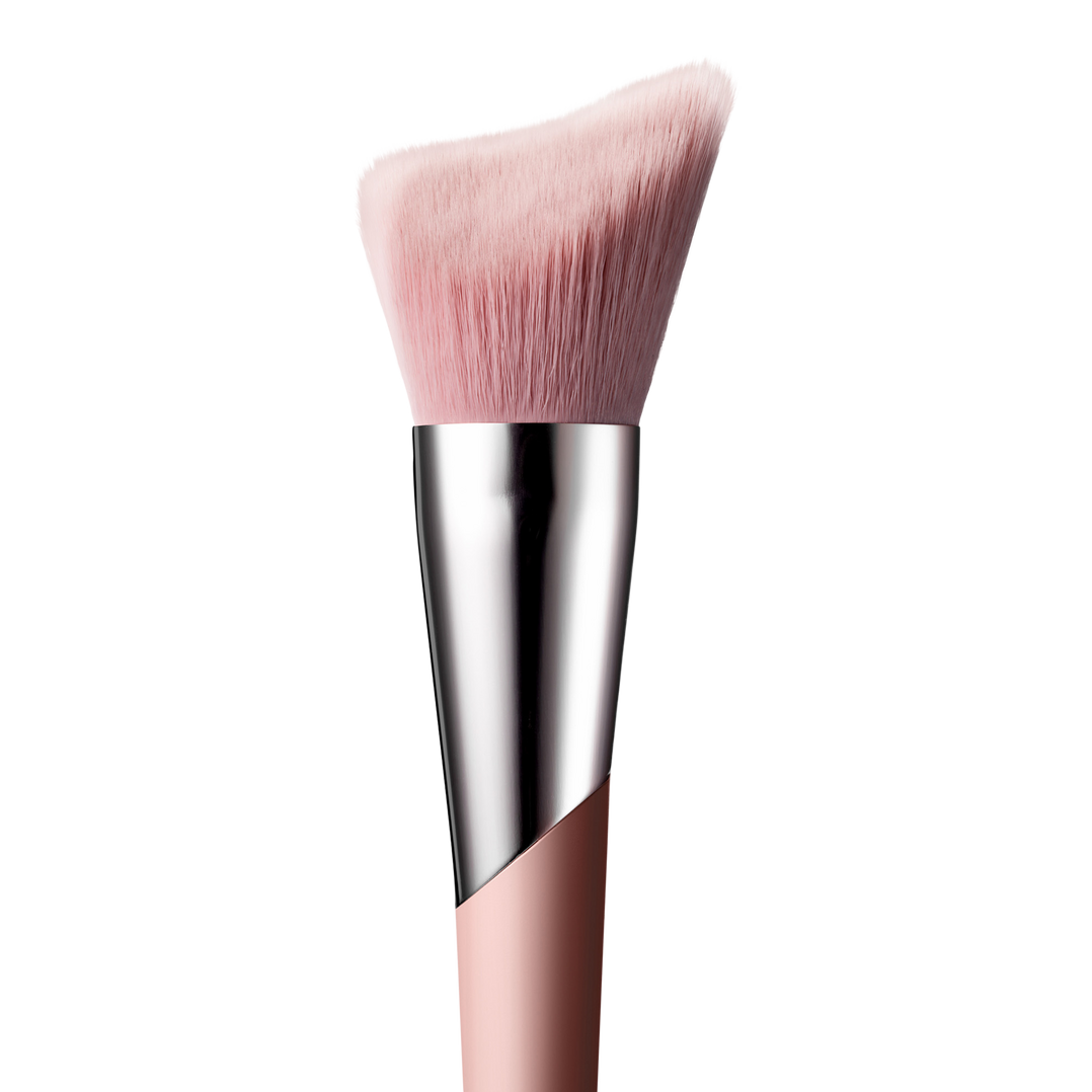 FENTY BEAUTY by Rihanna Cheek-Hugging Bronzer Brush 190