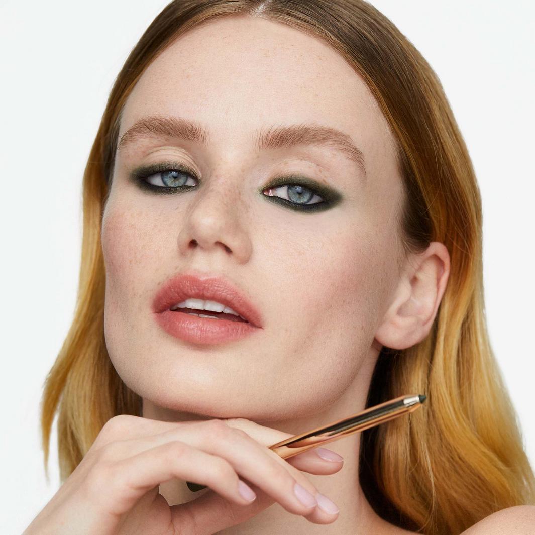 HOURGLASS Voyeur Waterproof Gel Eyeliner