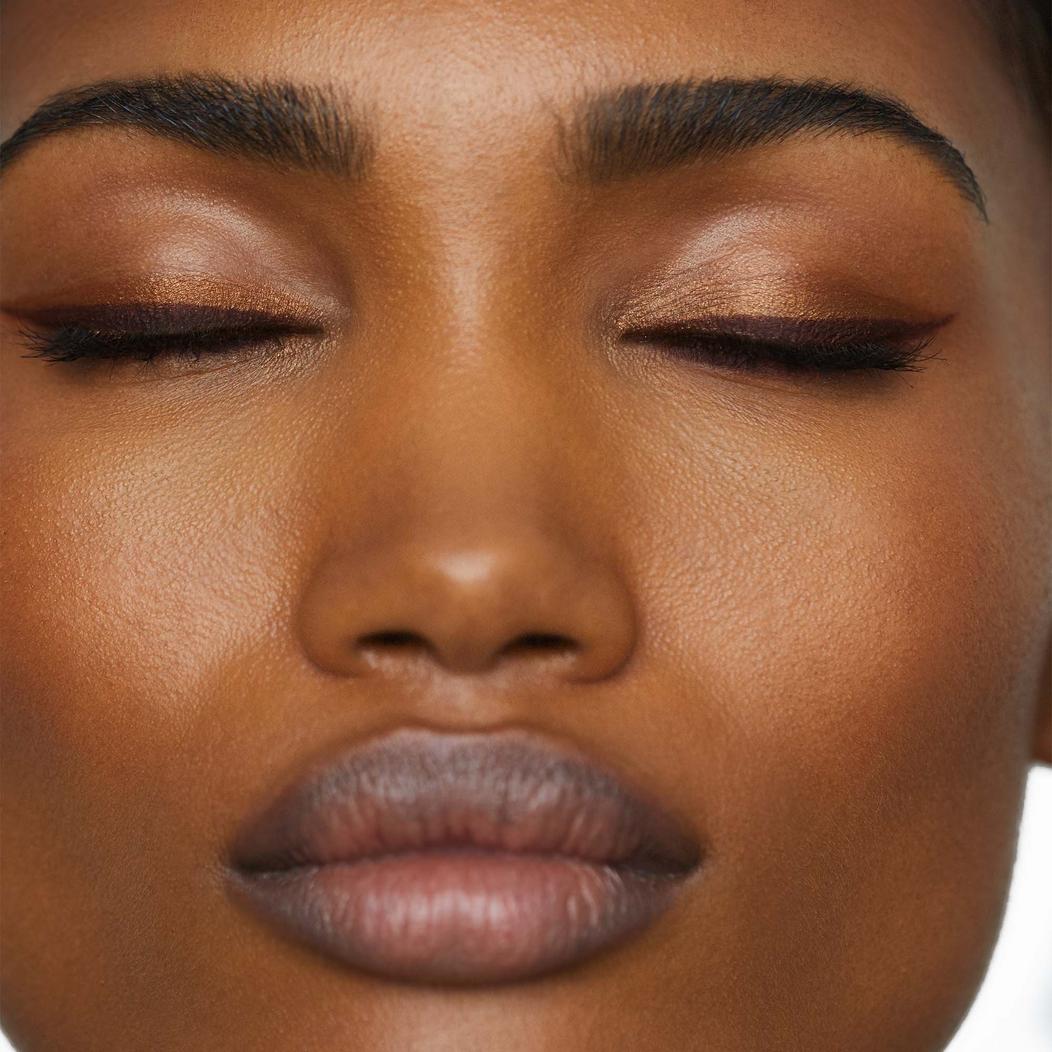 HOURGLASS Voyeur Waterproof Gel Eyeliner