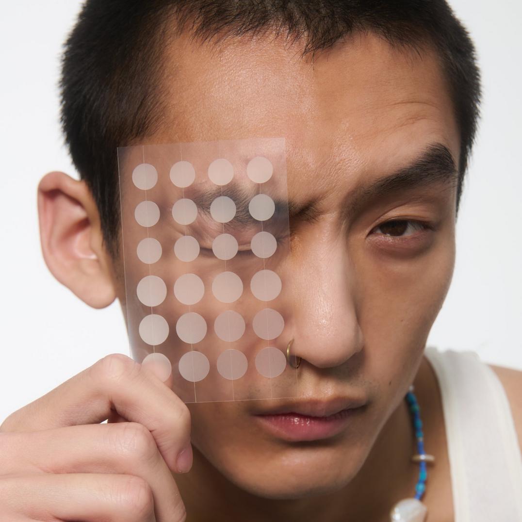 good light Luna Fast Acting Pimple Patches