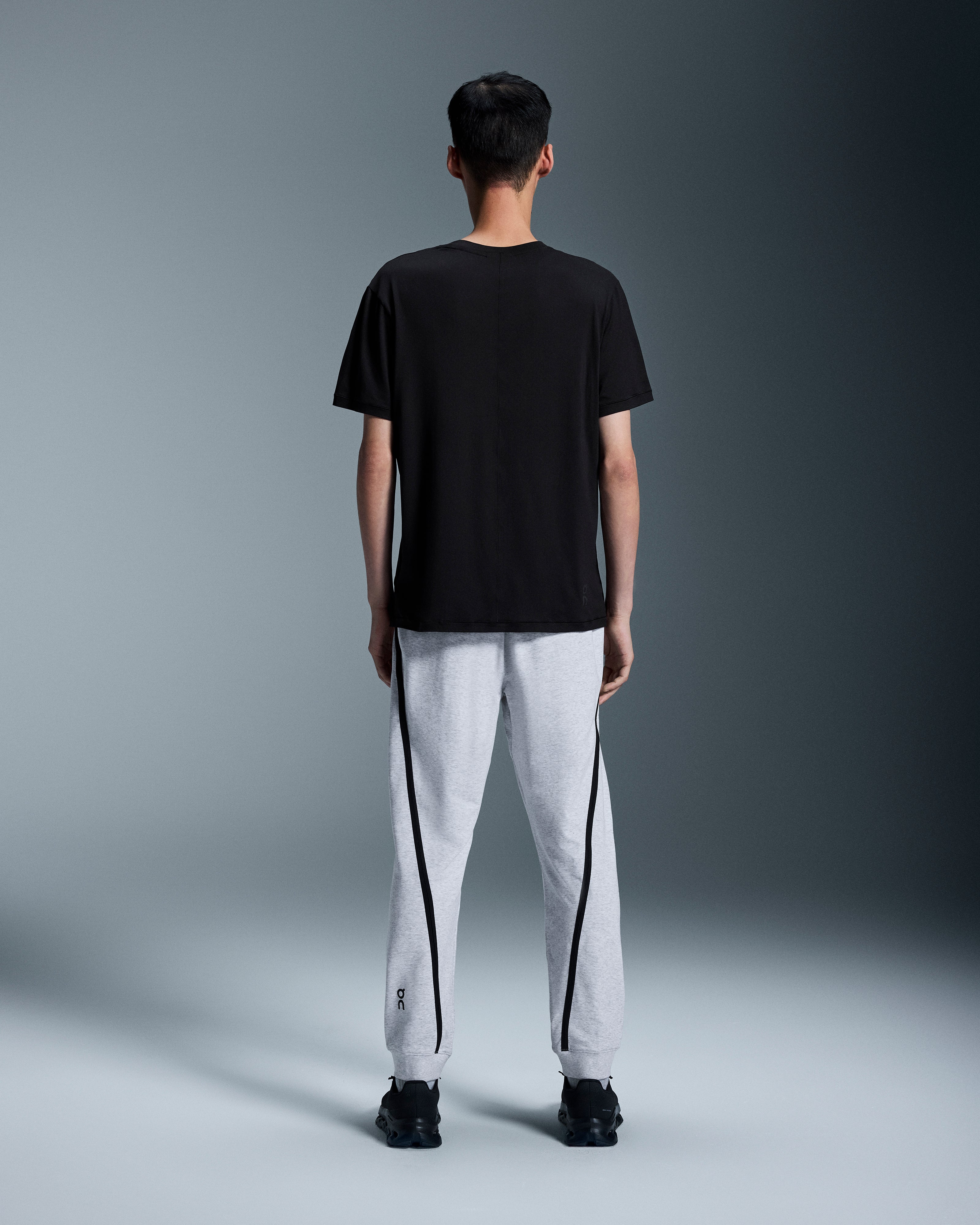 On Studio Joggers Crater