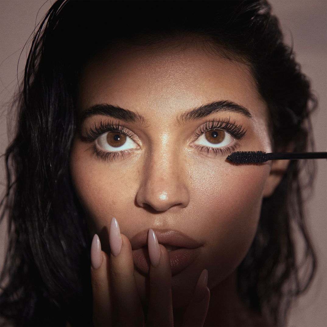 KYLIE COSMETICS Travel Size Kylash Volume Mascara