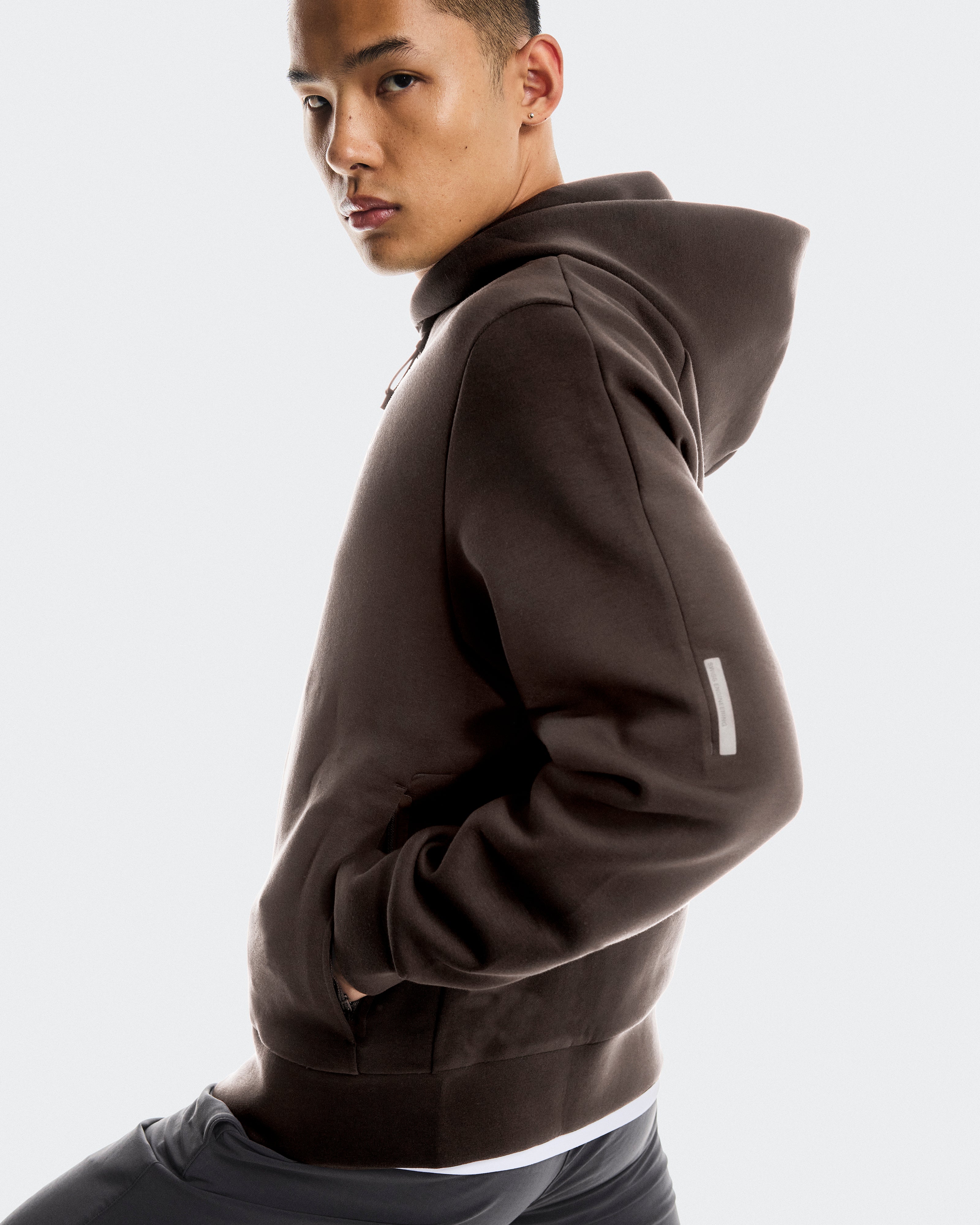 On Focus Tech Zip Hoodie Pebble