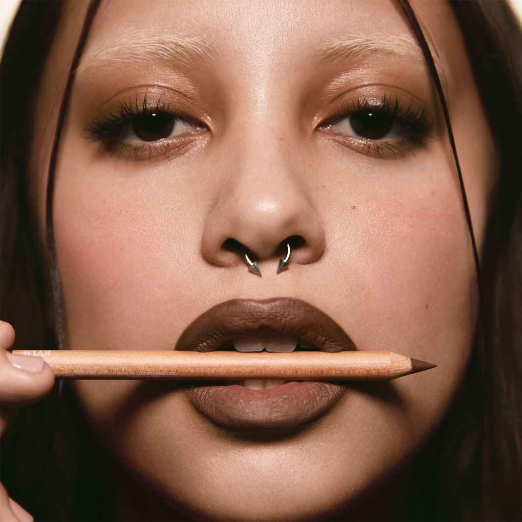 KYLIE COSMETICS Precision Pout Lip Liner