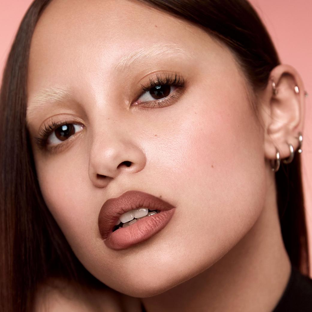 KYLIE COSMETICS Precision Pout Lip Liner