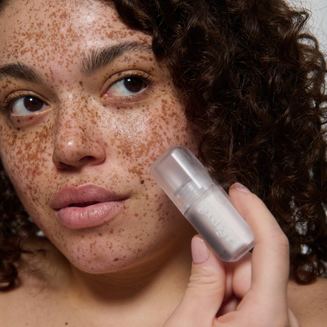 good light Lip Milk