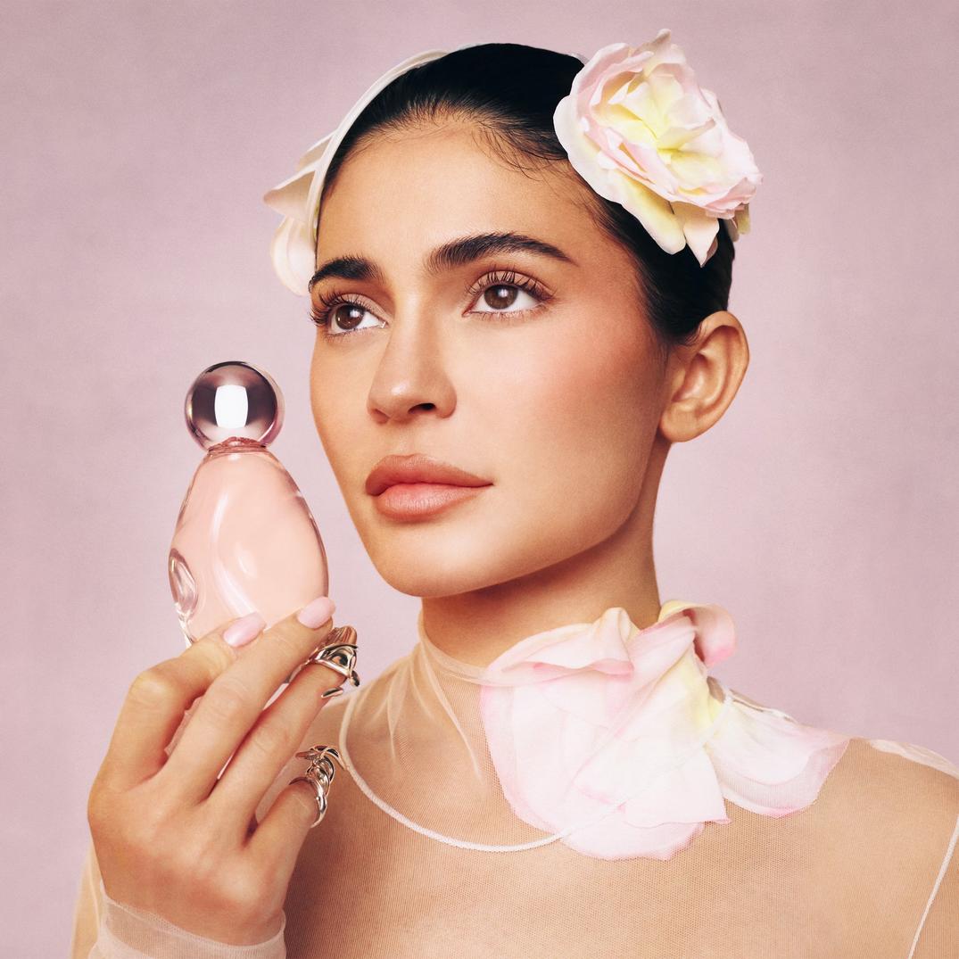 KYLIE COSMETICS Cosmic Kylie Jenner Eau de Parfum