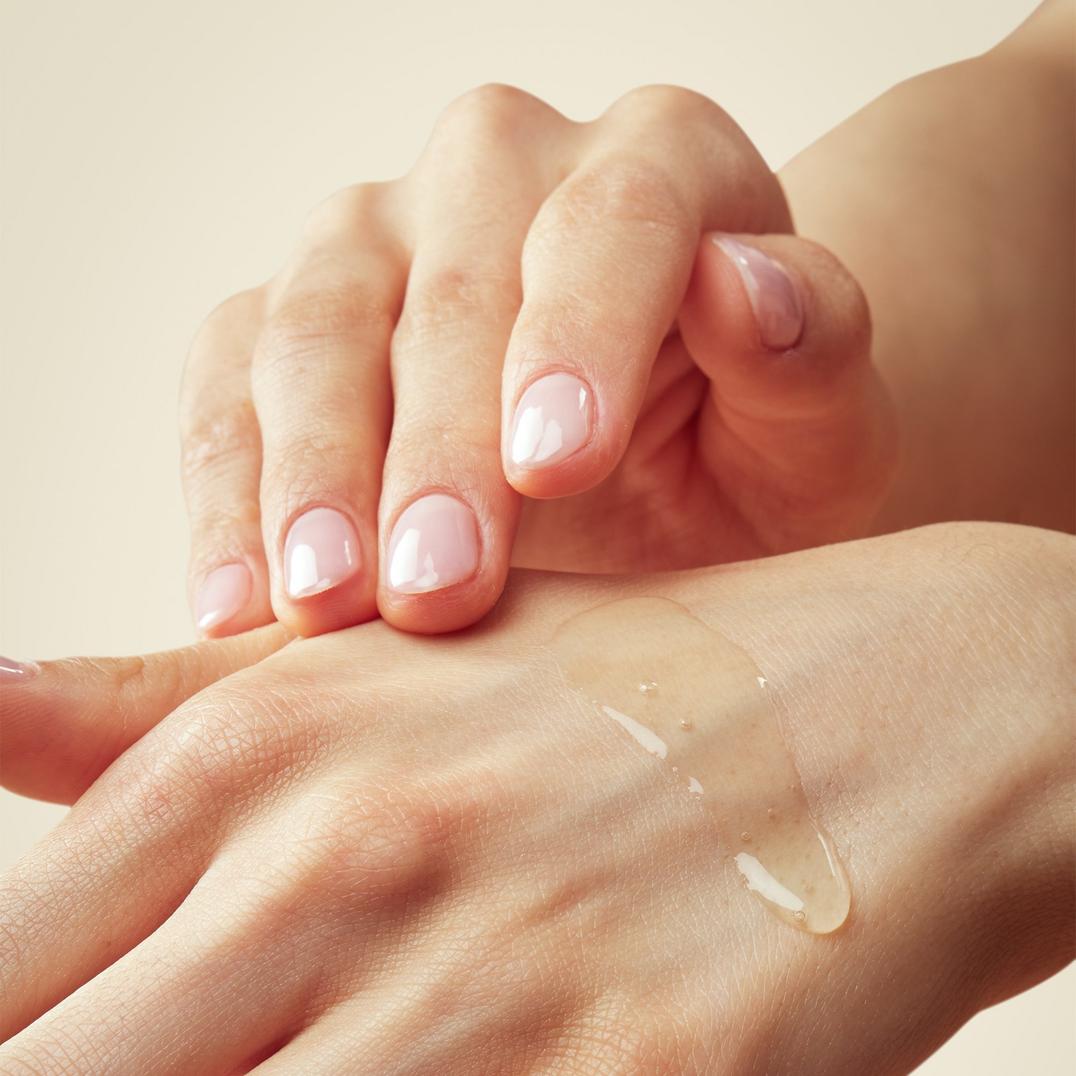 Knours. 2-in-1 Oil-to-Foam Non-Stripping Facial Cleanser