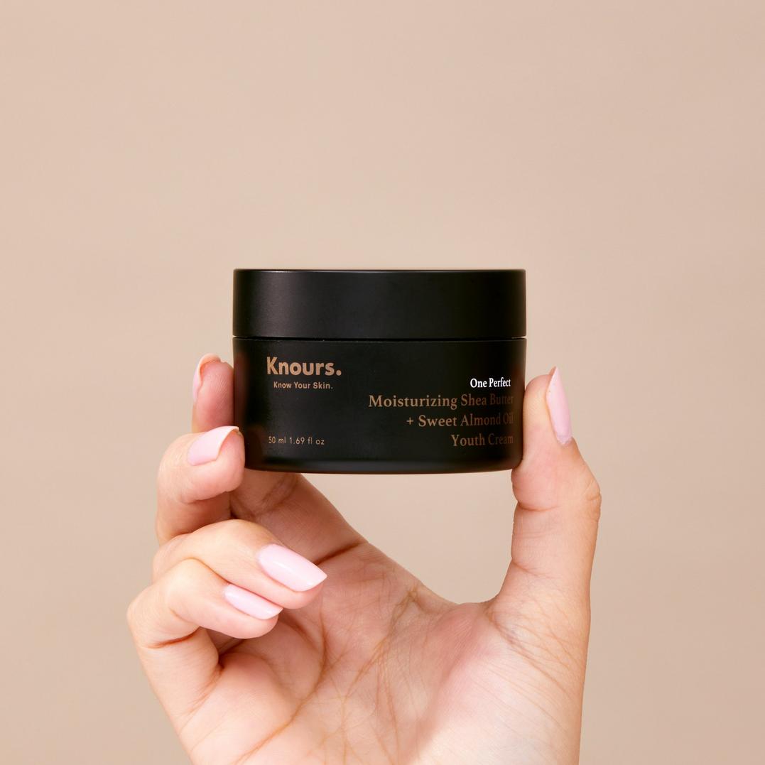 Knours. Moisturizing Shea Butter + Sweet Almond Oil Youth Cream