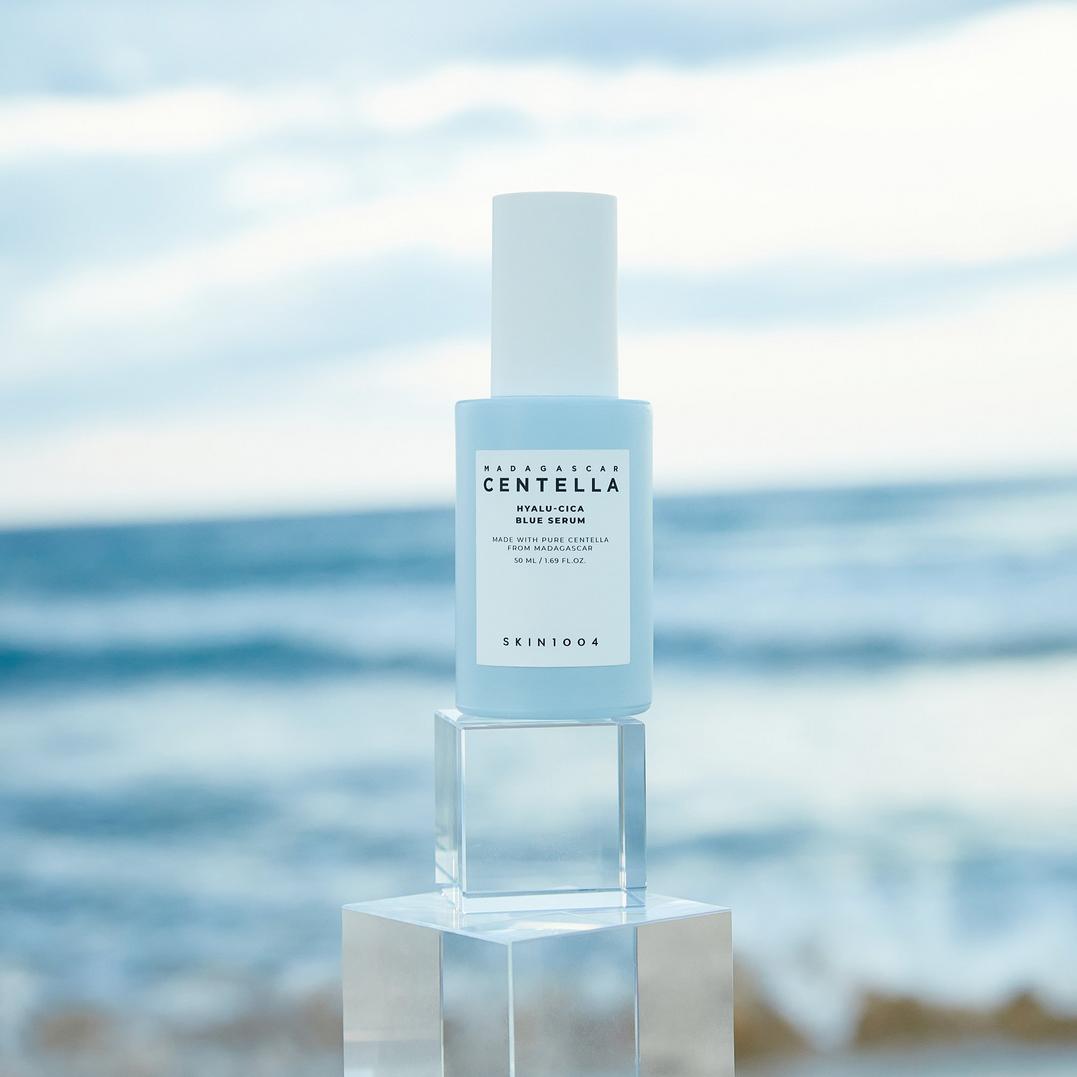 SKIN1004 Madagascar Centella Hyalu-Cica Blue Serum