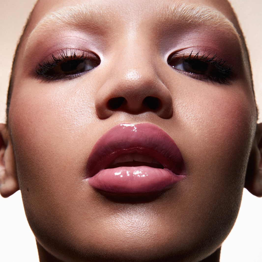 KYLIE COSMETICS Supple Kiss Lip Glaze Lip Gloss
