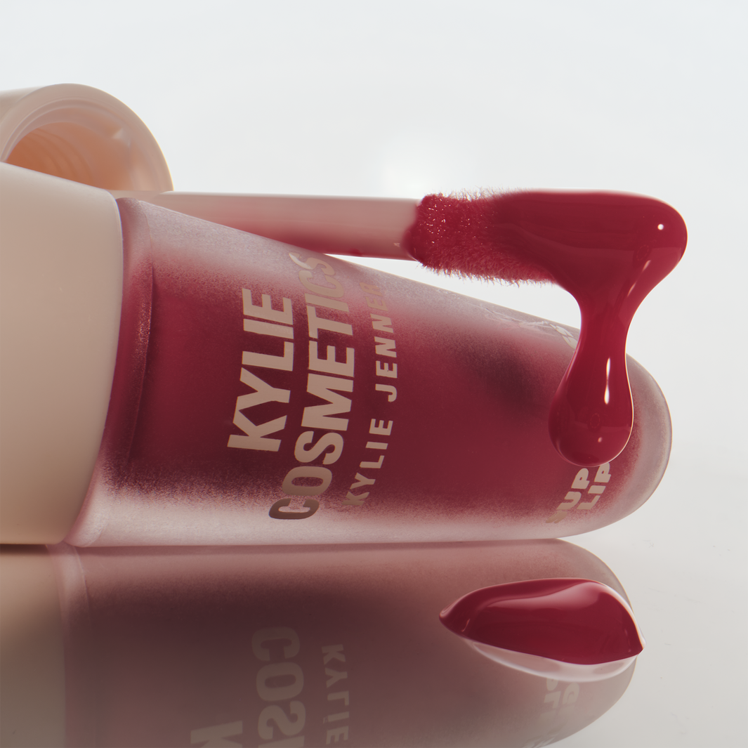 KYLIE COSMETICS Supple Kiss Lip Glaze Lip Gloss